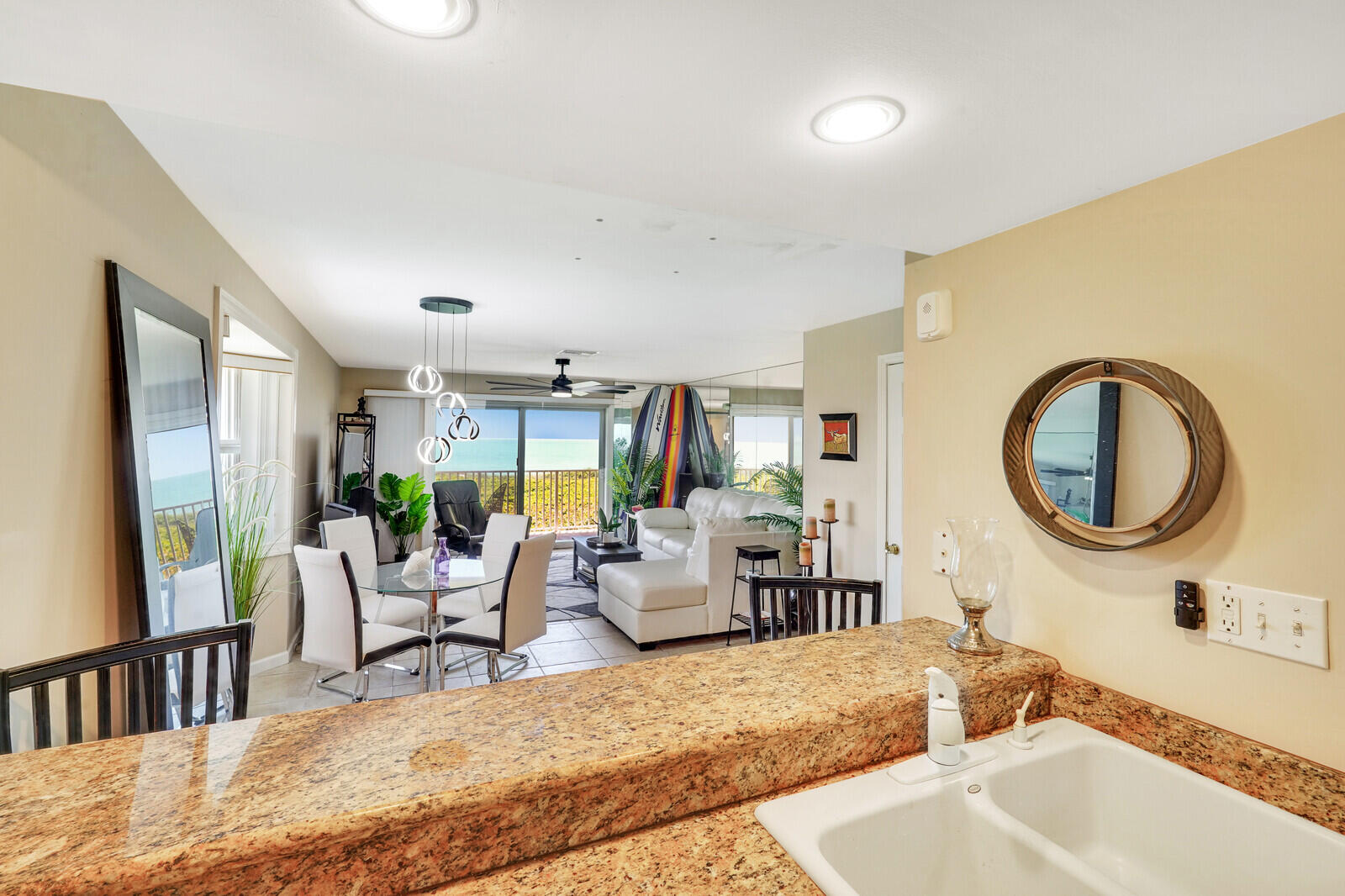 1550 S Ocean Drive 24