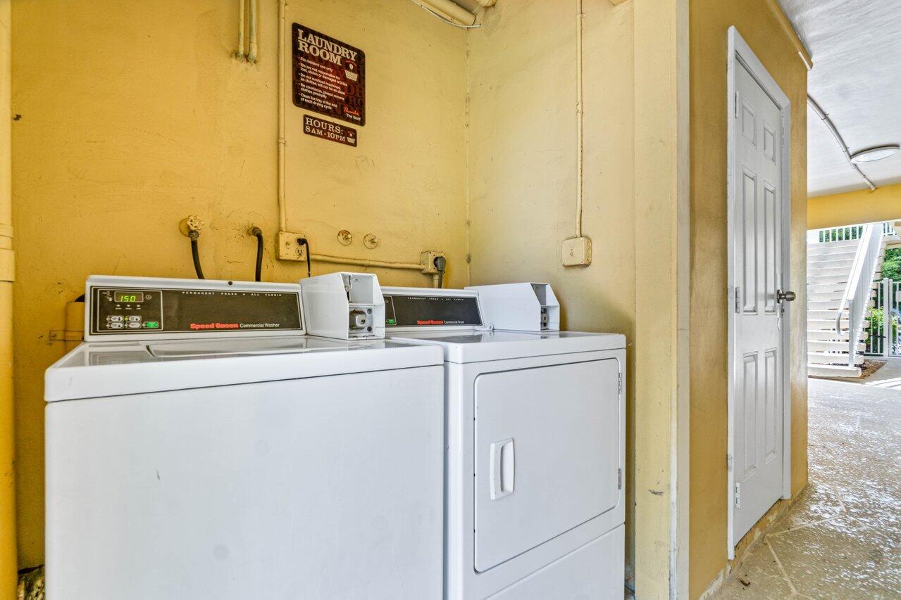 391 SE 19th Avenue 6, Pompano Beach Unit: 6