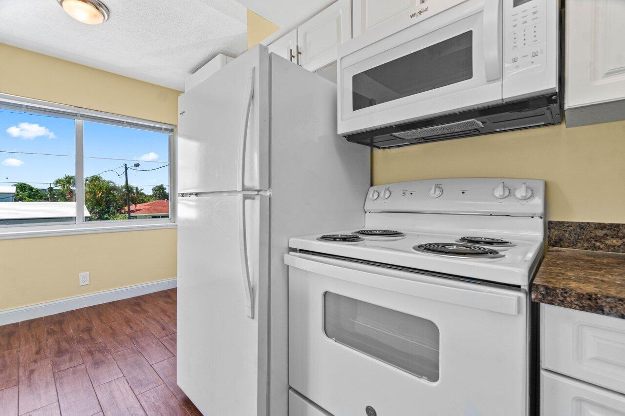 391 SE 19th Avenue 6, Pompano Beach Unit: 6