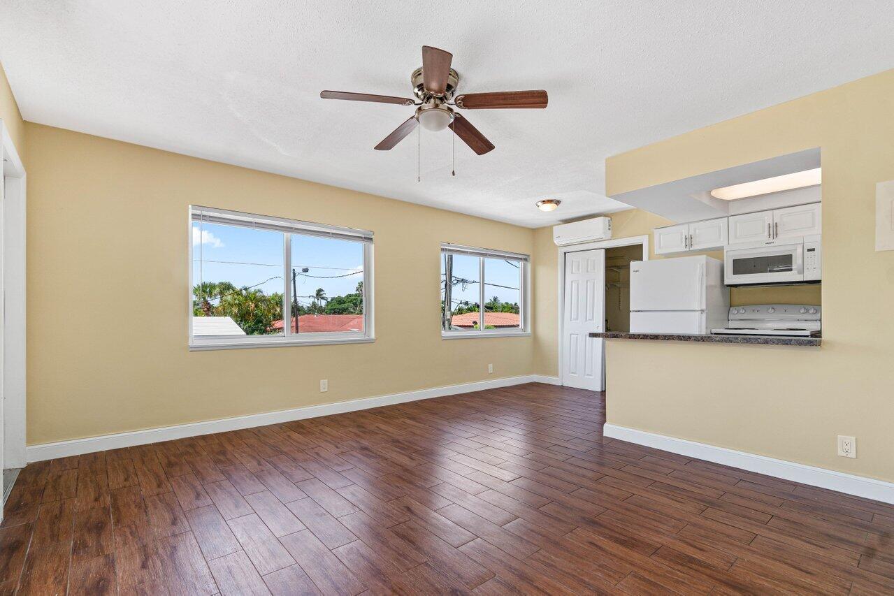 391 SE 19th Avenue 6, Pompano Beach Unit: 6