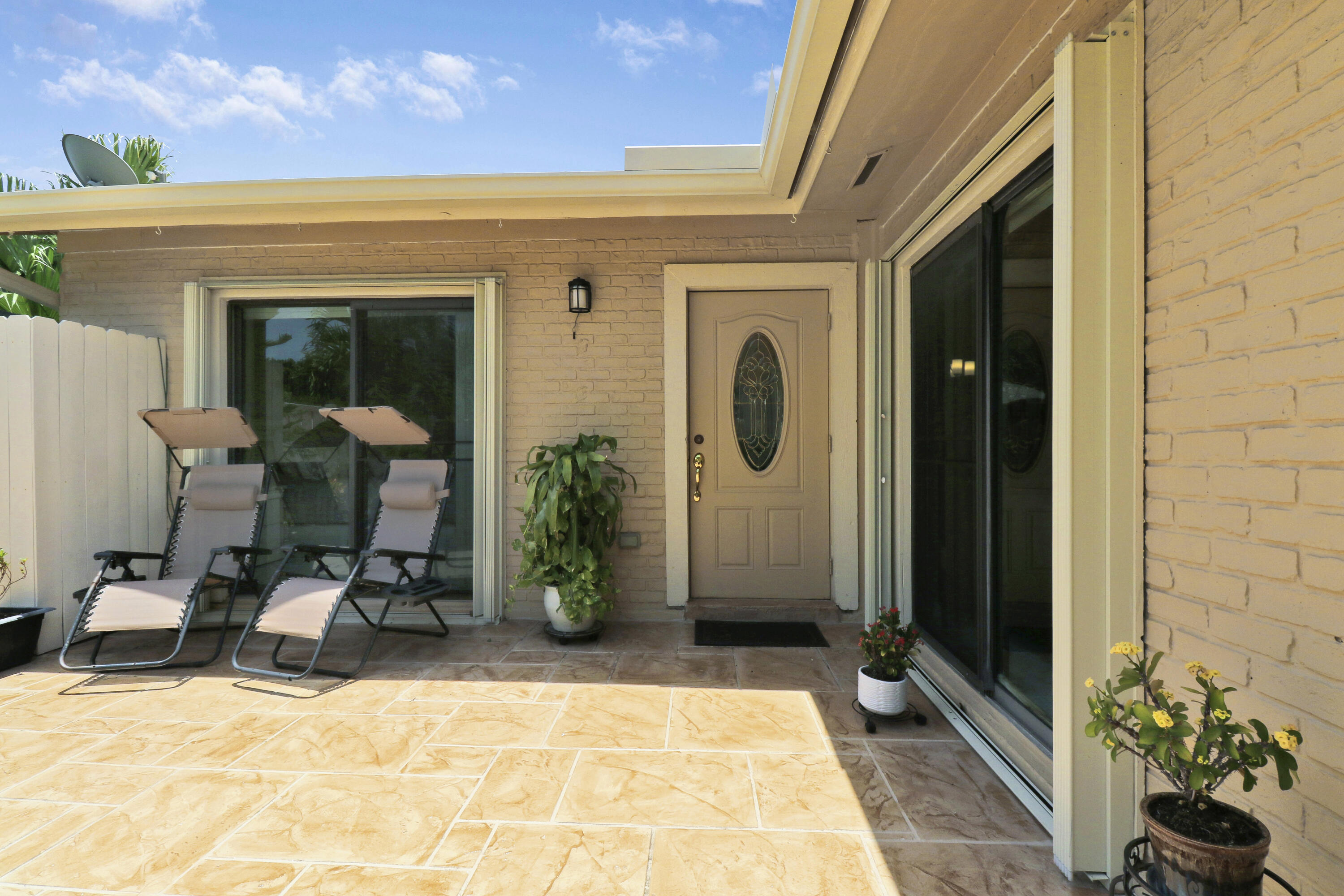 5324 Eagle Lake Drive