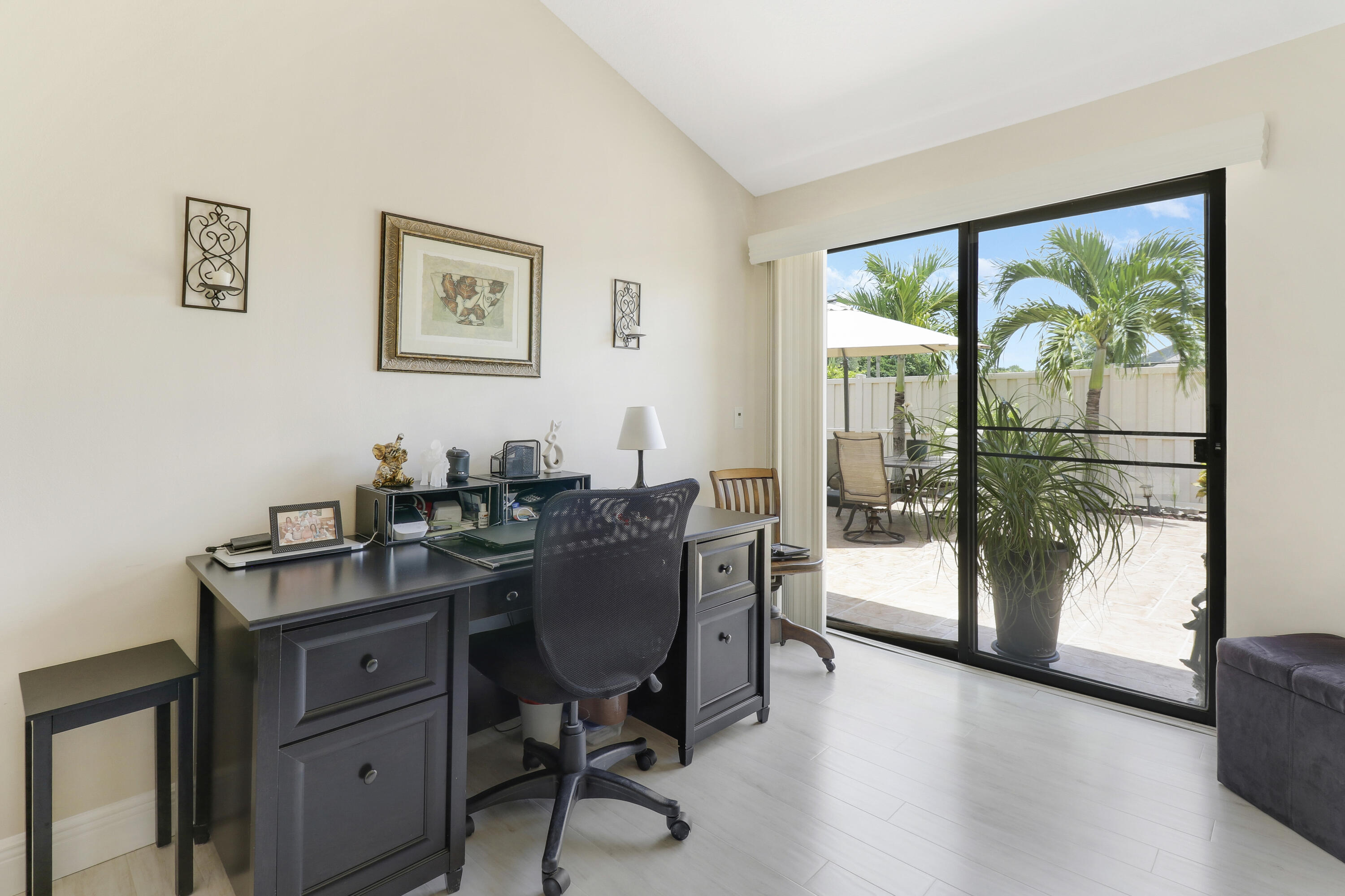 5324 Eagle Lake Drive