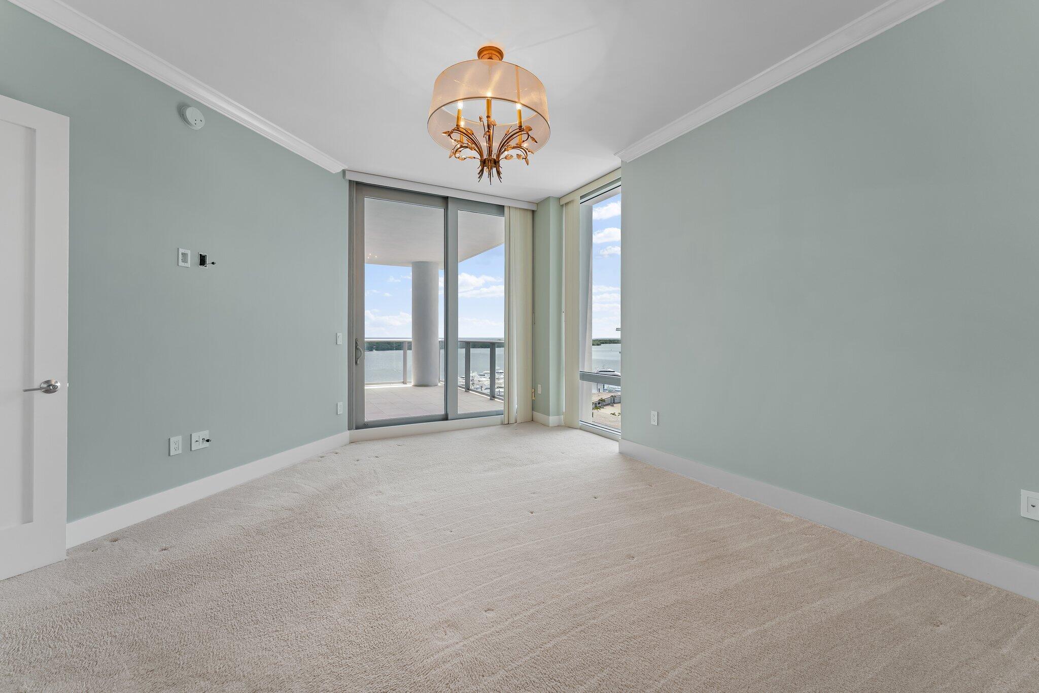 2 Water Club Way 1003, North Palm Beach Unit: 1003