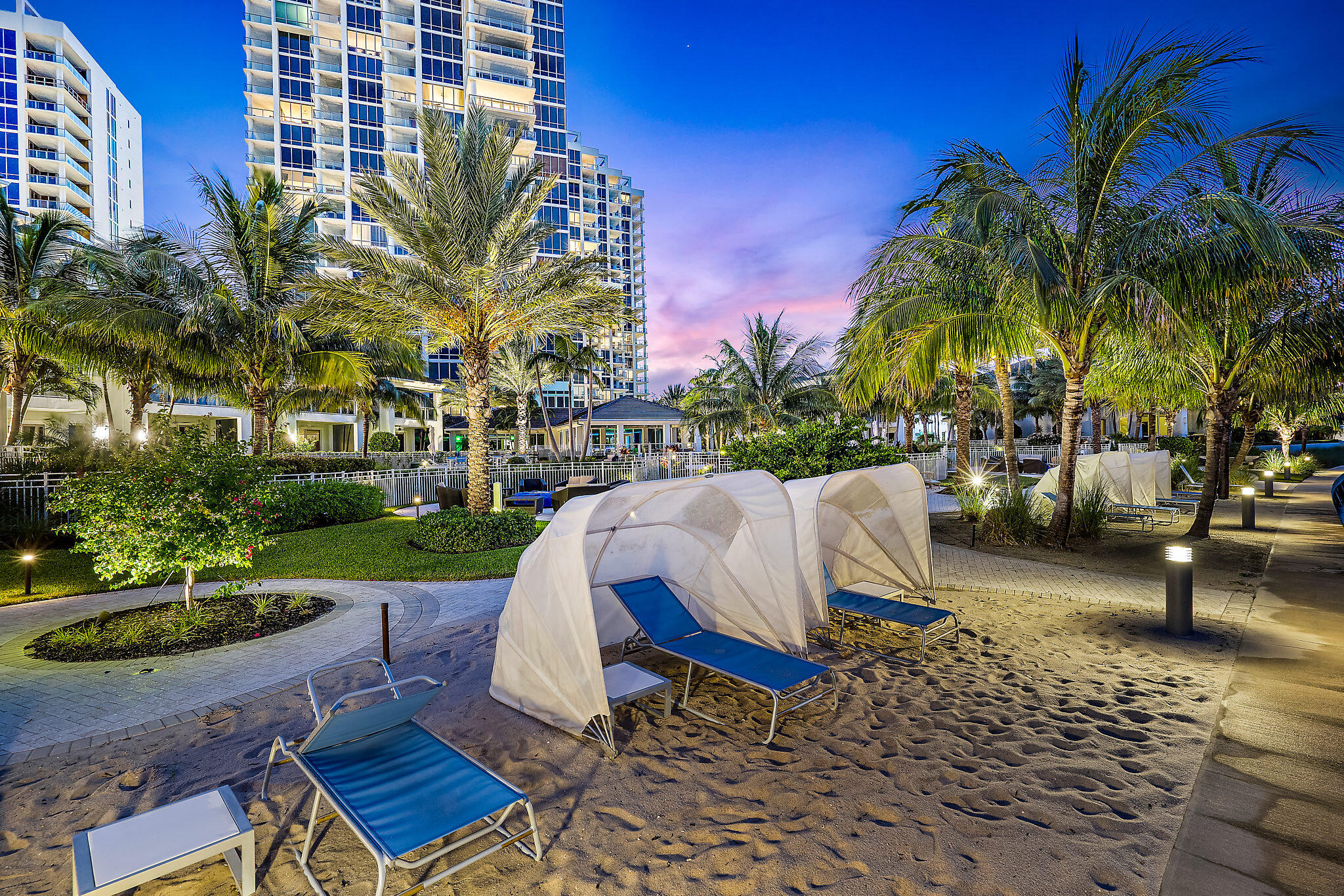 2 Water Club Way 1003, North Palm Beach Unit: 1003