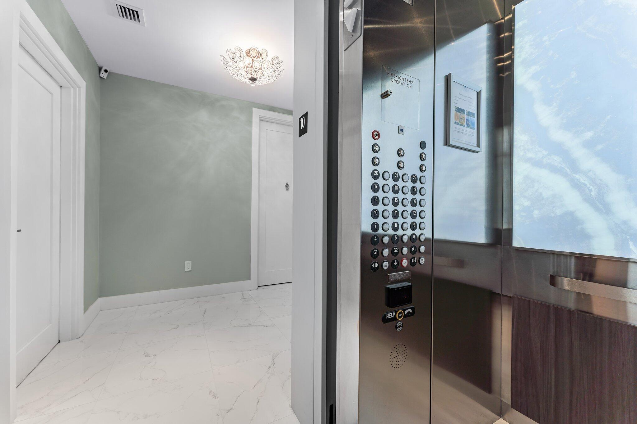 2 Water Club Way 1003, North Palm Beach Unit: 1003