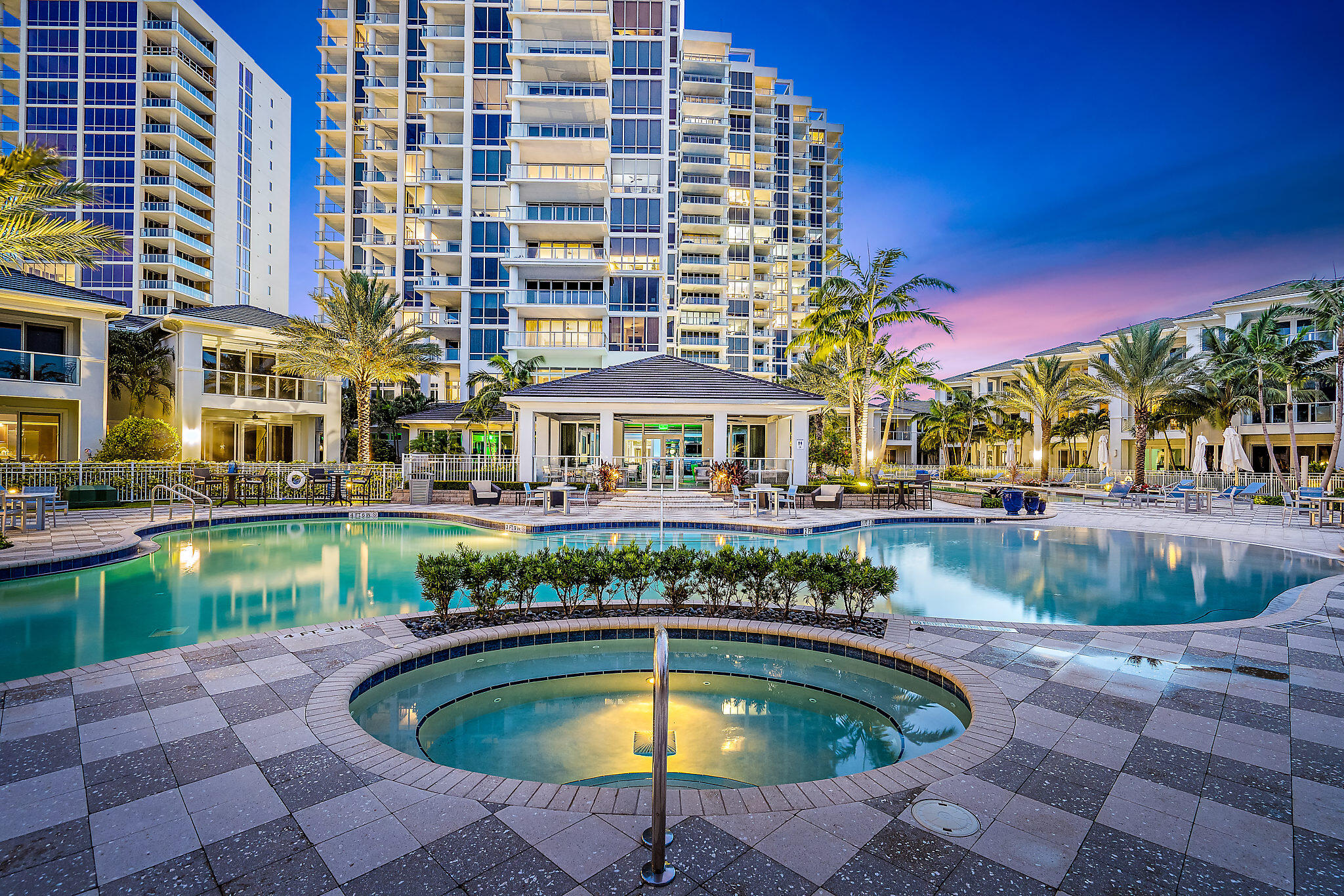 2 Water Club Way 1003, North Palm Beach Unit: 1003