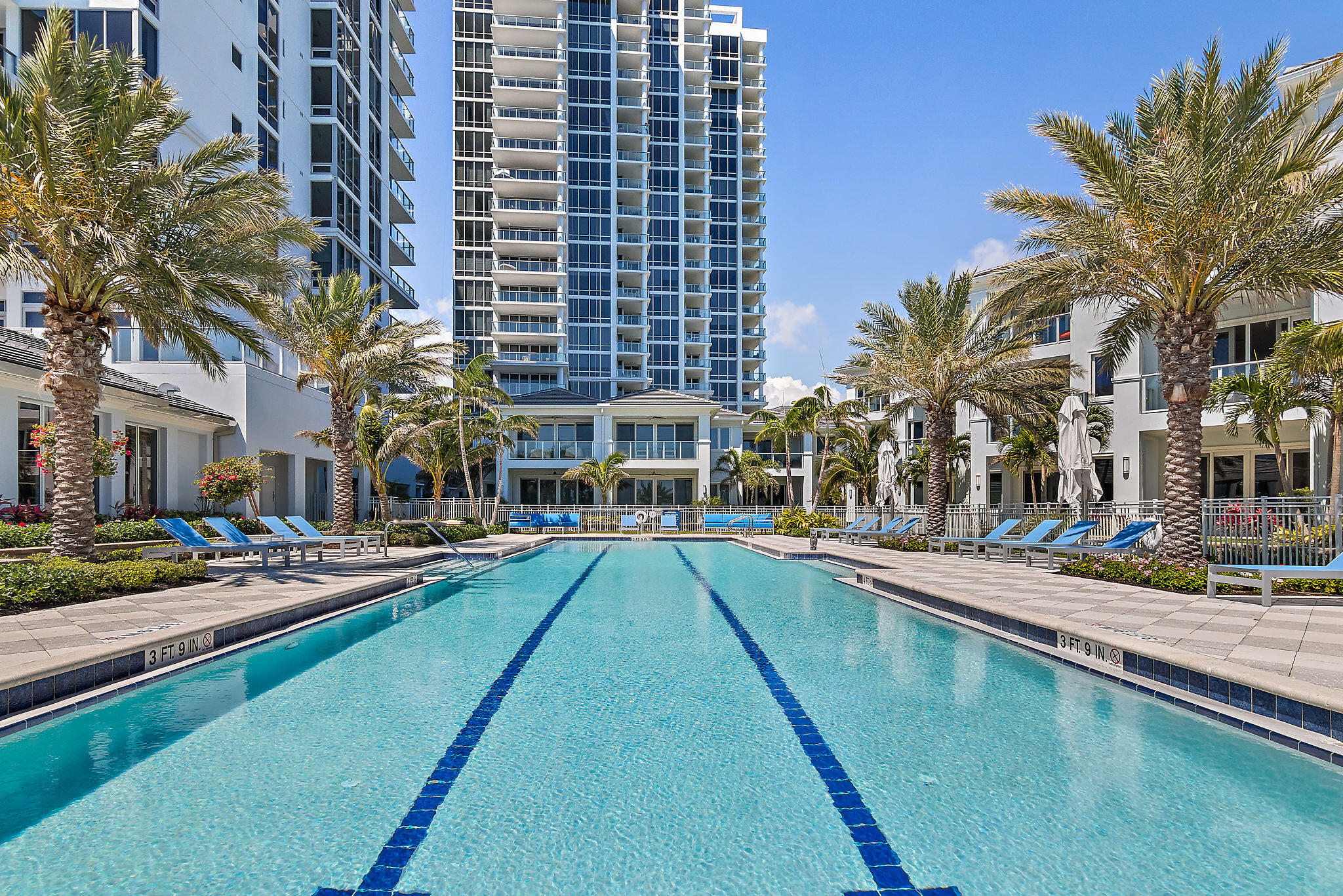 2 Water Club Way 1003, North Palm Beach Unit: 1003