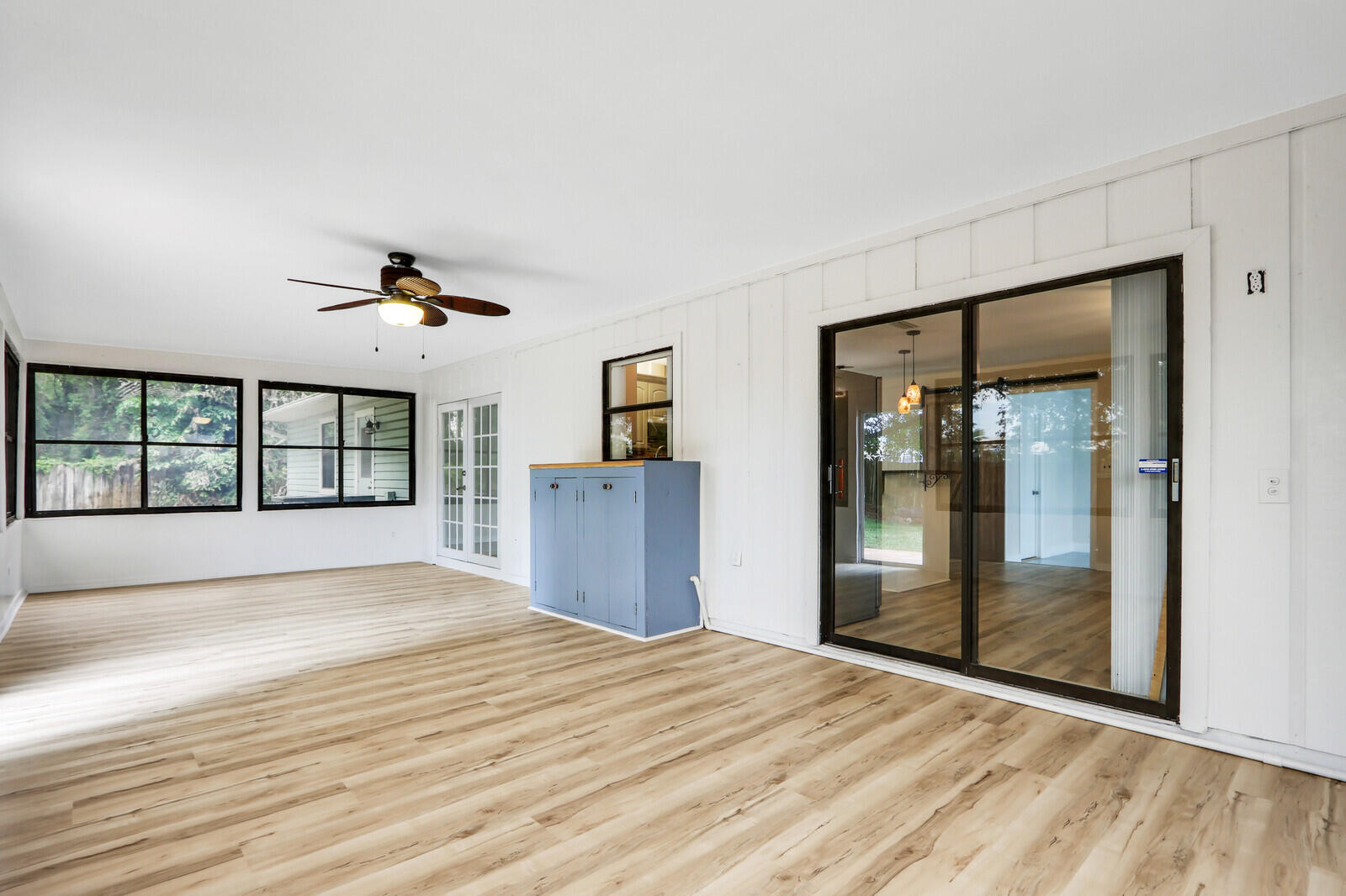 2391 SE Mariola Avenue