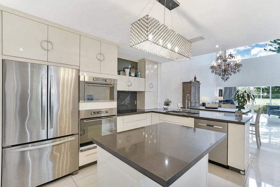 17052 Boca Club Boulevard 6