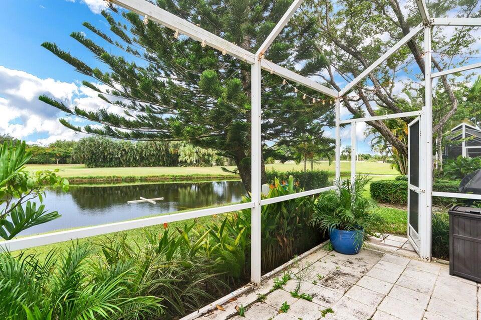 17052 Boca Club Boulevard 6