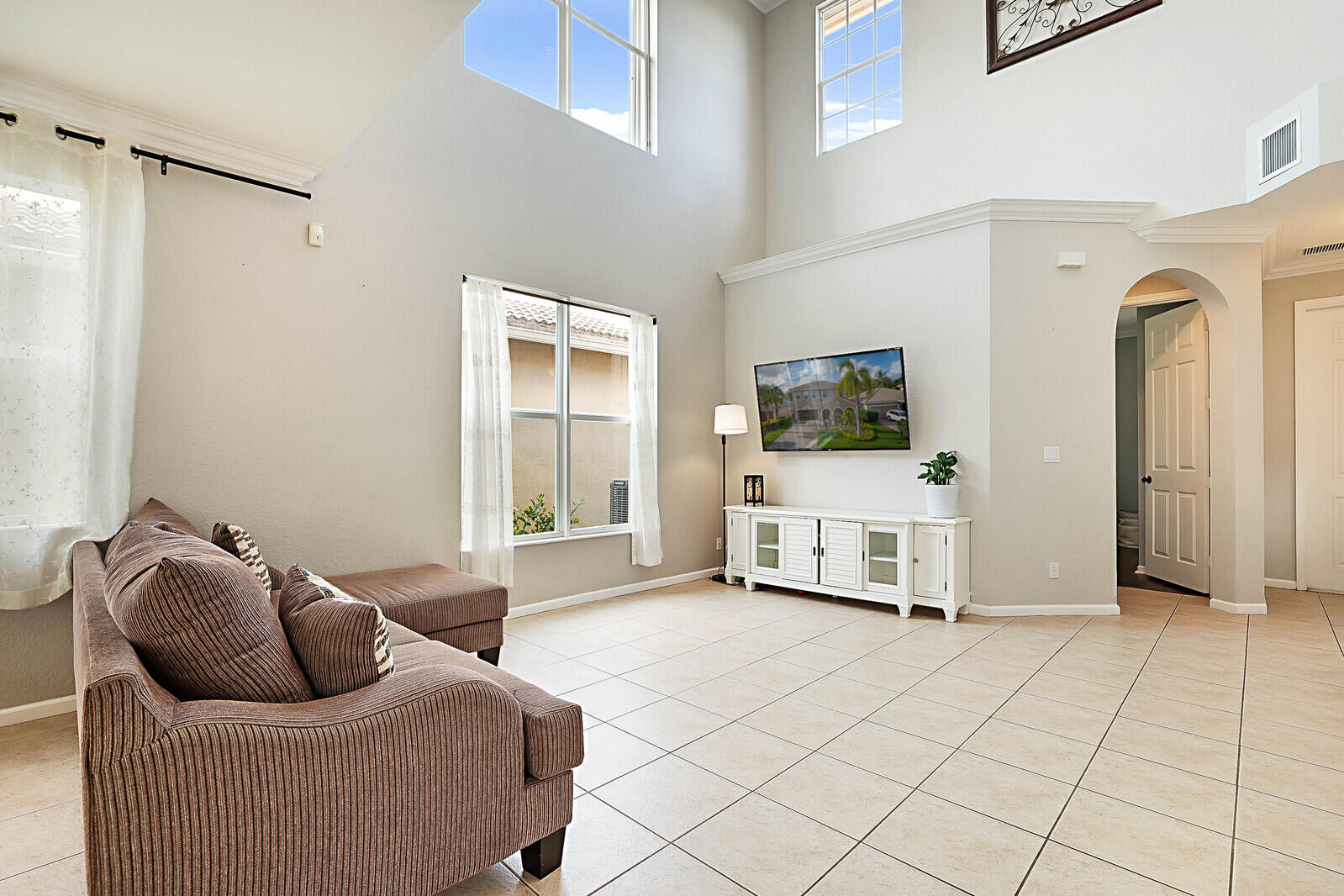 181 Catania Way, Royal Palm Beach