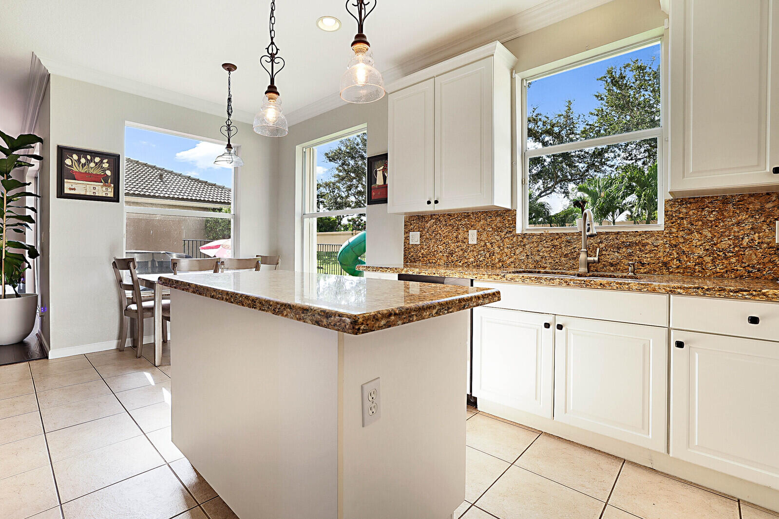 181 Catania Way, Royal Palm Beach