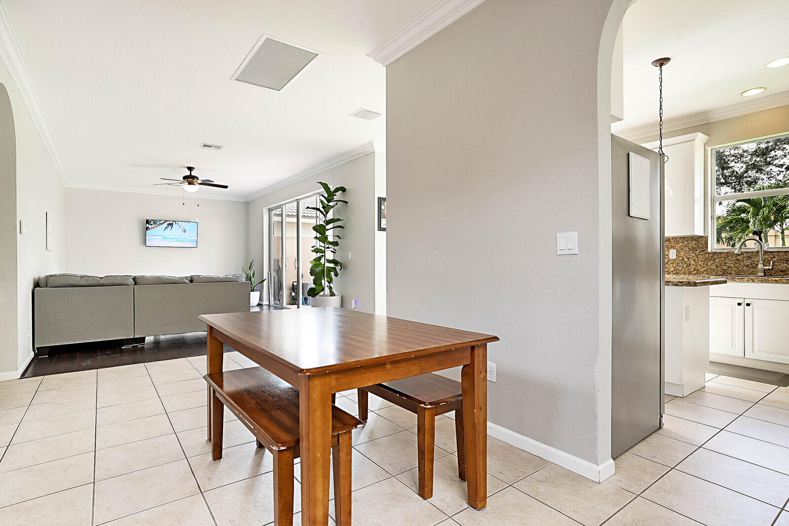 181 Catania Way, Royal Palm Beach