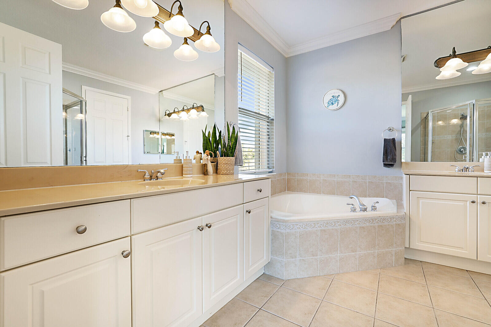 181 Catania Way, Royal Palm Beach