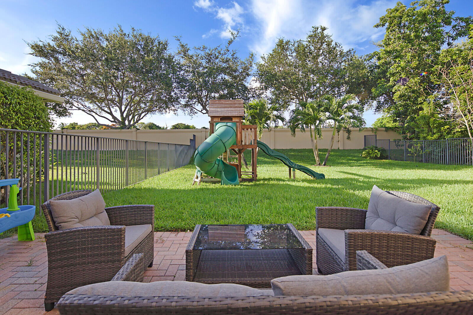 181 Catania Way, Royal Palm Beach