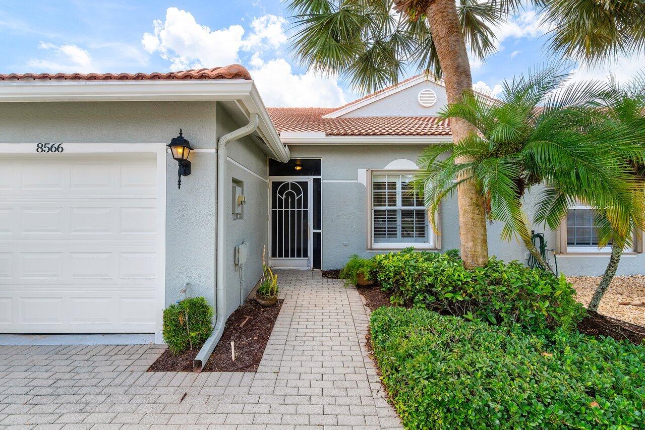 8566 Logia Circle, Boynton Beach