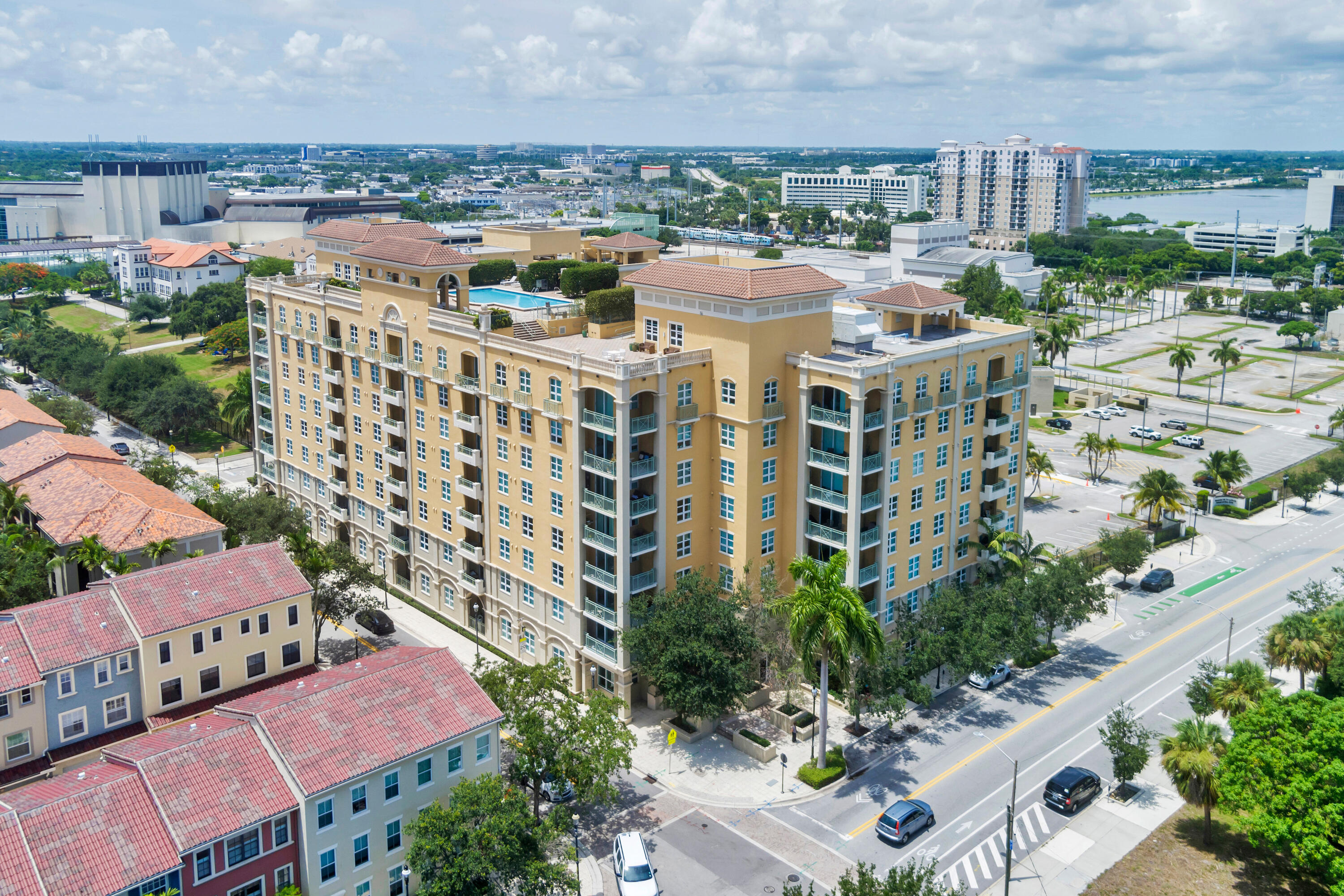 403 S Sapodilla Avenue 416, West Palm Beach Unit: 416