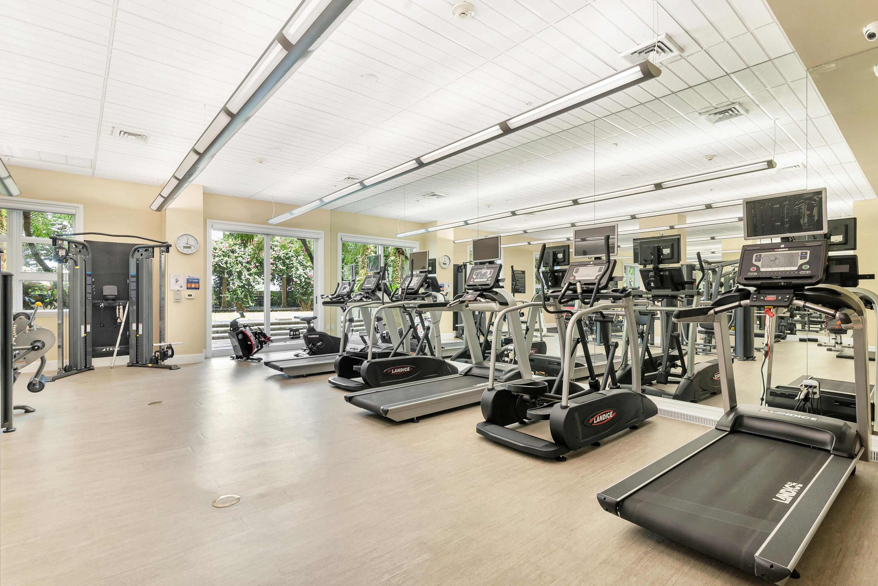 403 S Sapodilla Avenue 416, West Palm Beach Unit: 416