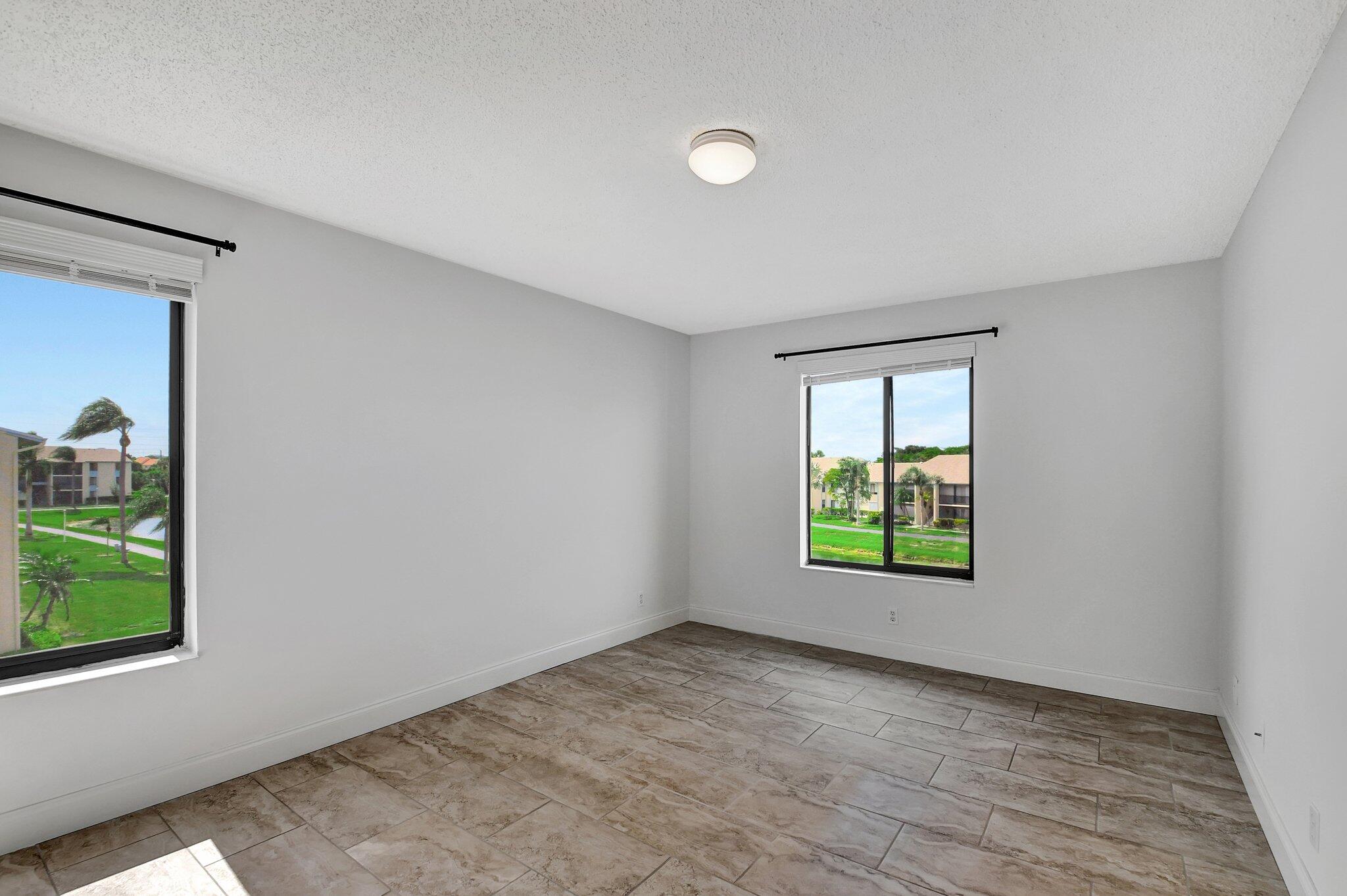 1106 Green Pine Boulevard B3, West Palm Beach Unit: B3