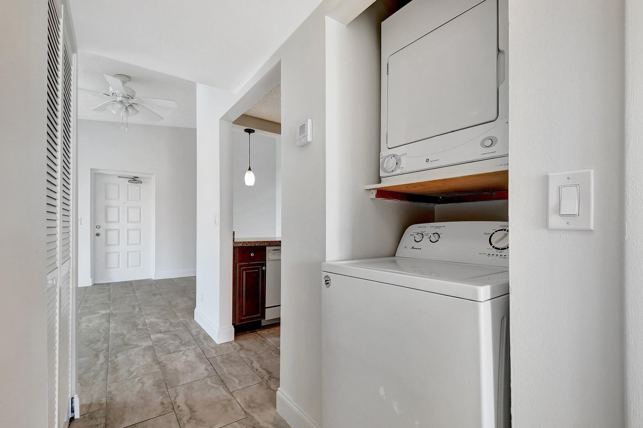 1106 Green Pine Boulevard B3, West Palm Beach Unit: B3