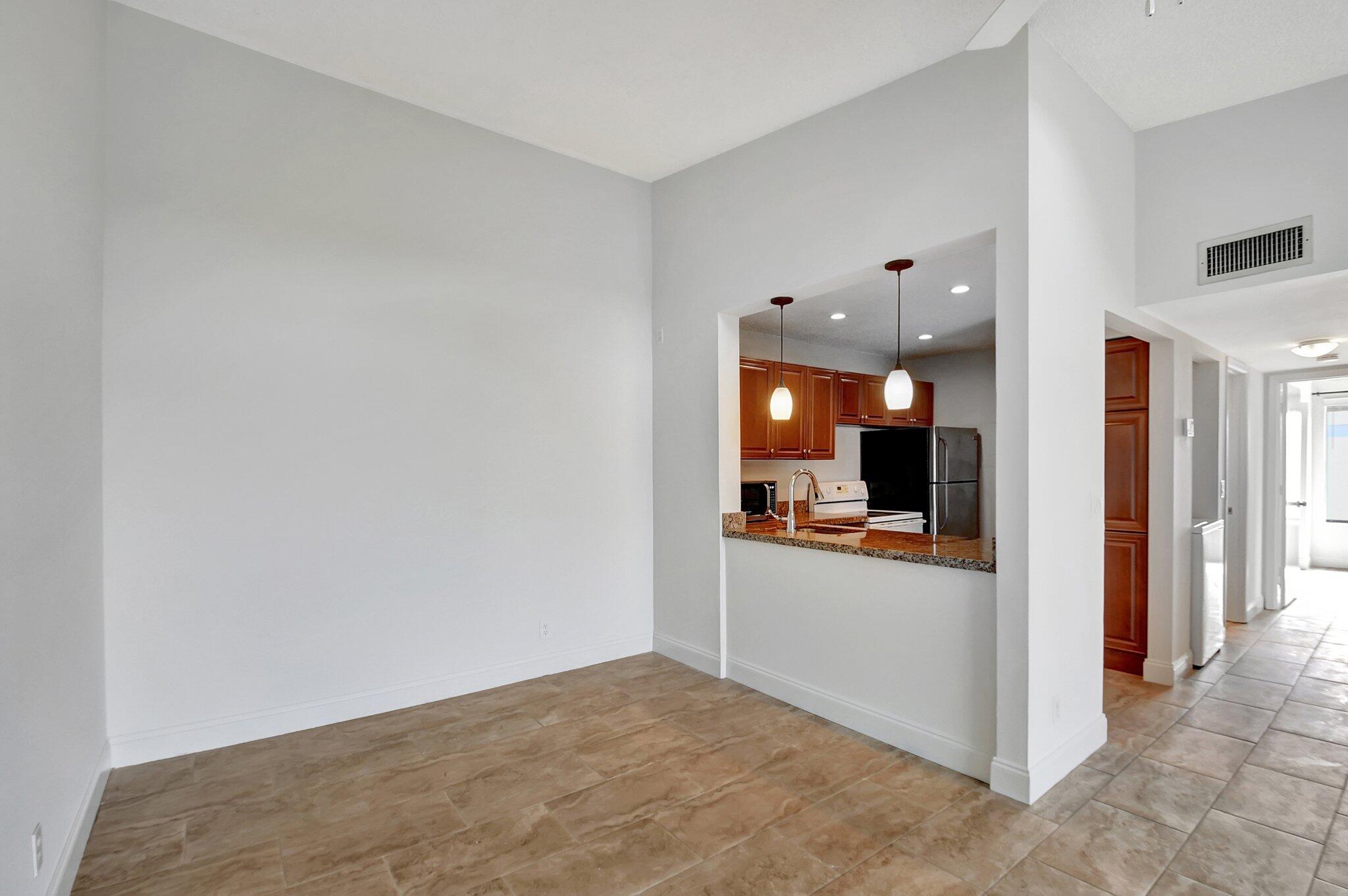 1106 Green Pine Boulevard B3, West Palm Beach Unit: B3