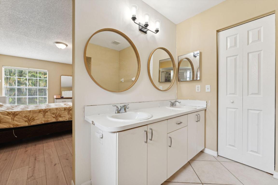 373 SW Majestic Terrace, Port St. Lucie