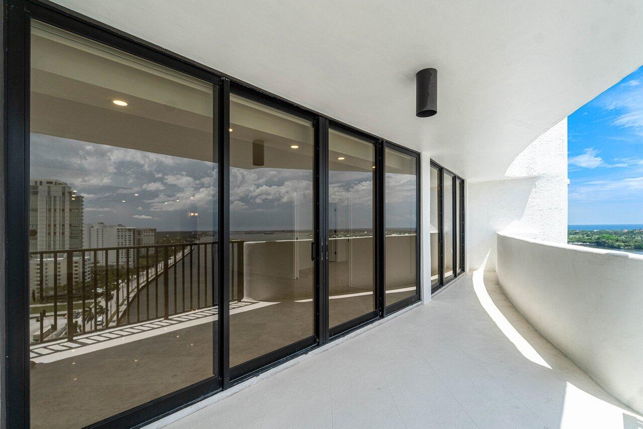 1200 S Flagler Drive 1906, West Palm Beach Unit: 1906