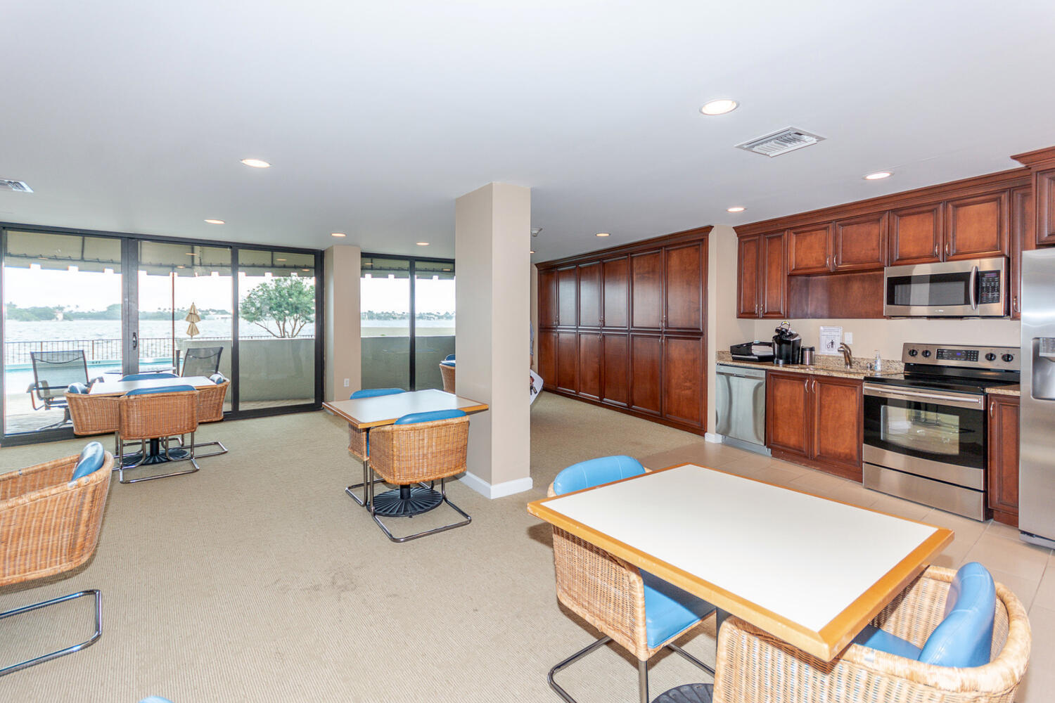 1200 S Flagler Drive 1906, West Palm Beach Unit: 1906