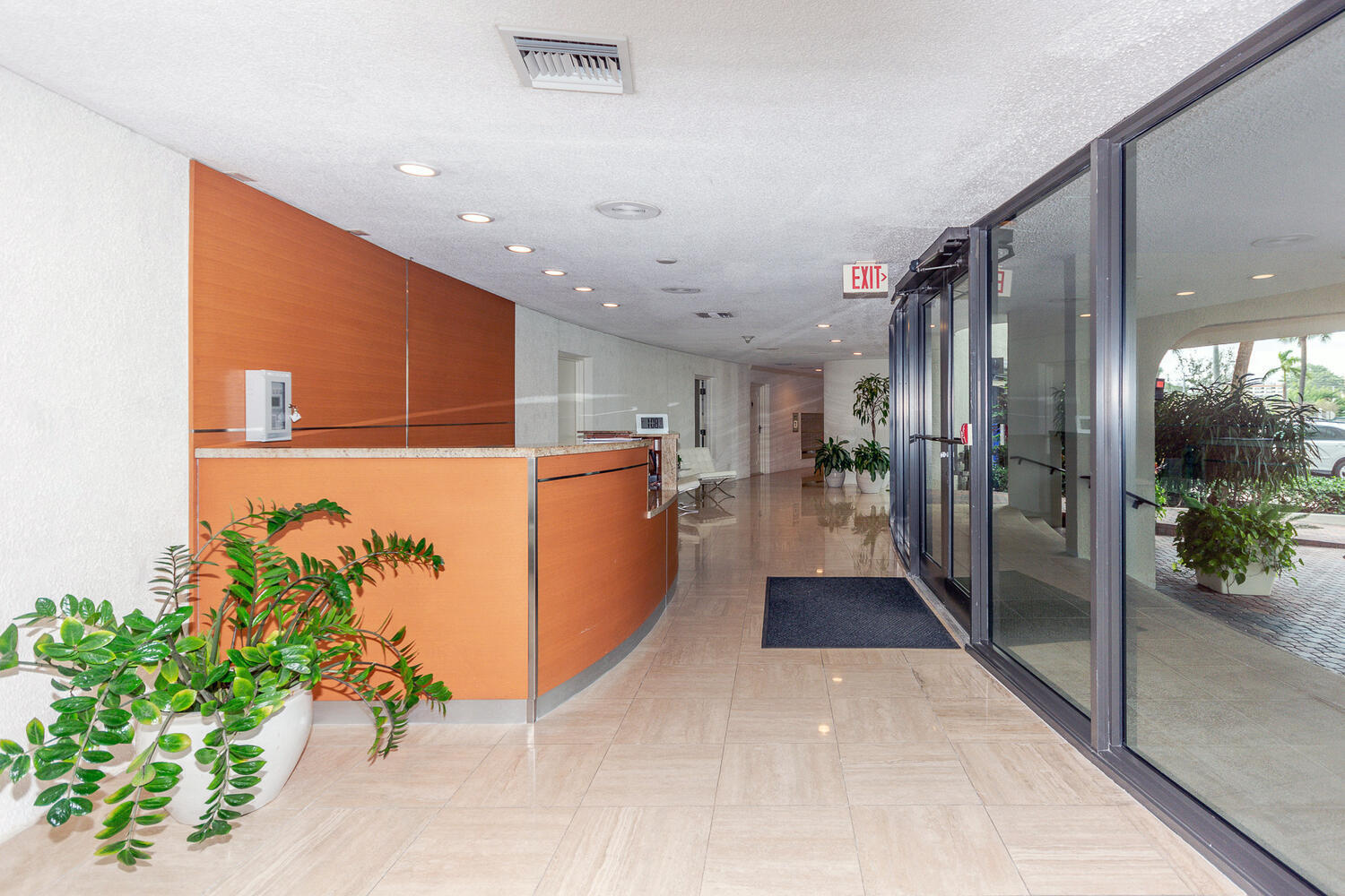 1200 S Flagler Drive 1906, West Palm Beach Unit: 1906