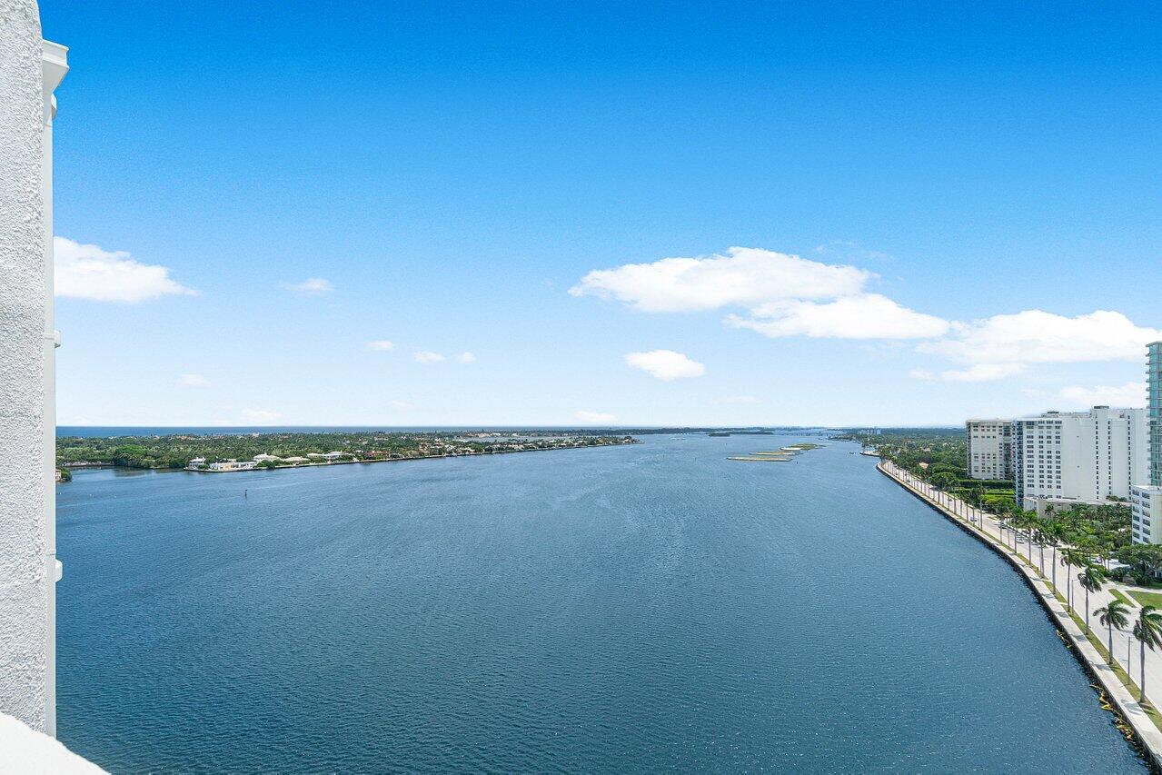 1200 S Flagler Drive 1906, West Palm Beach Unit: 1906