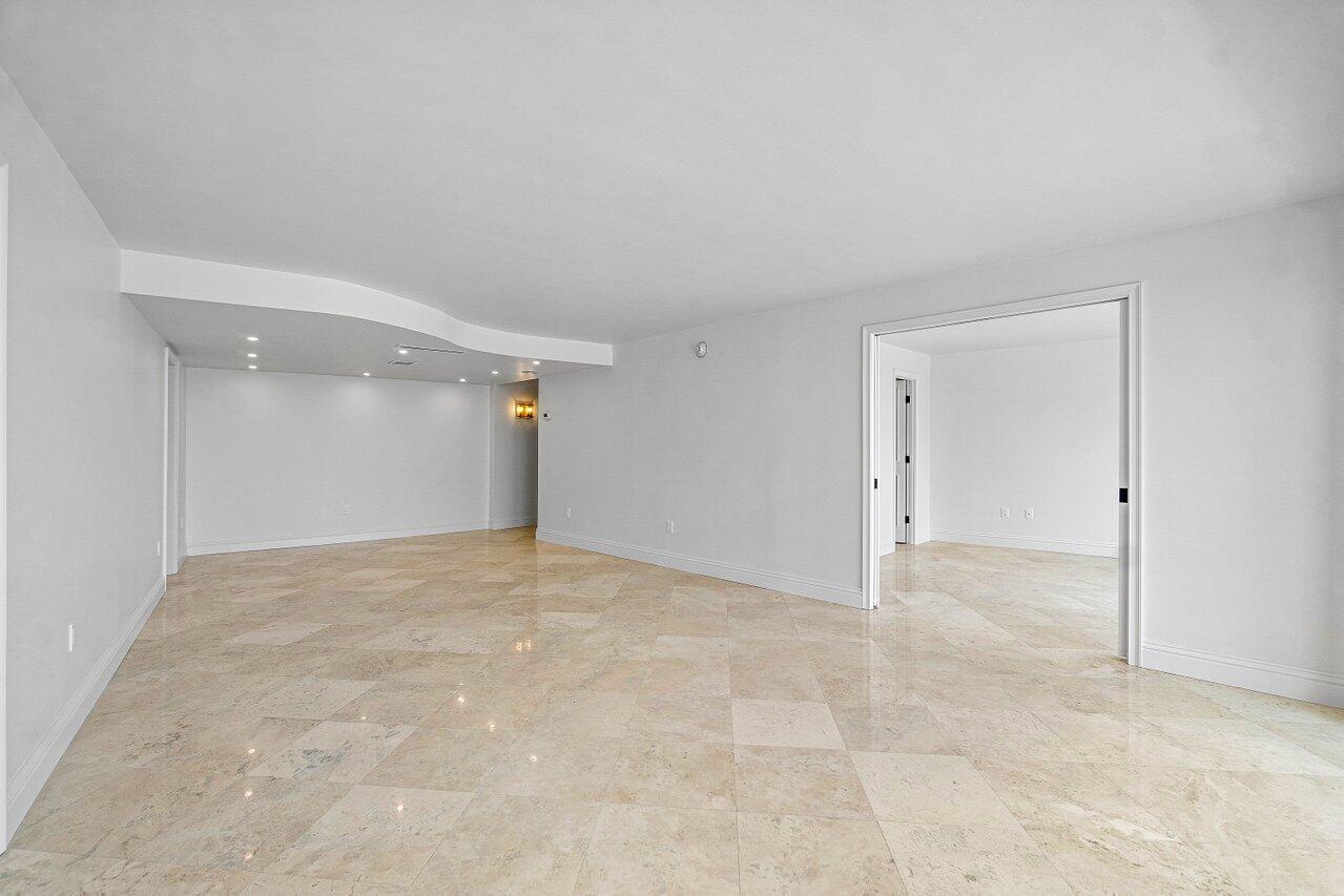 1200 S Flagler Drive 1906, West Palm Beach Unit: 1906