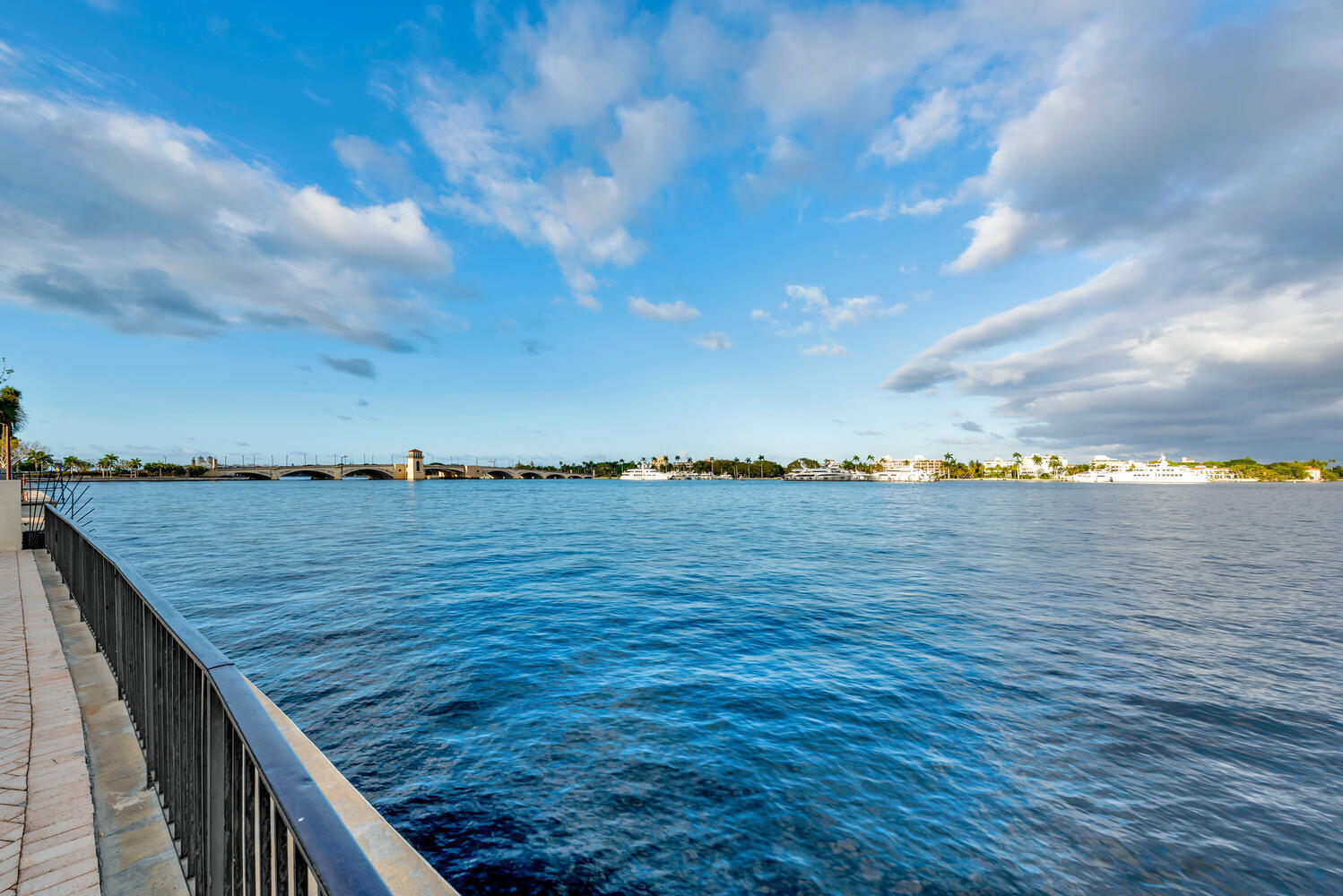 1200 S Flagler Drive 1906, West Palm Beach Unit: 1906