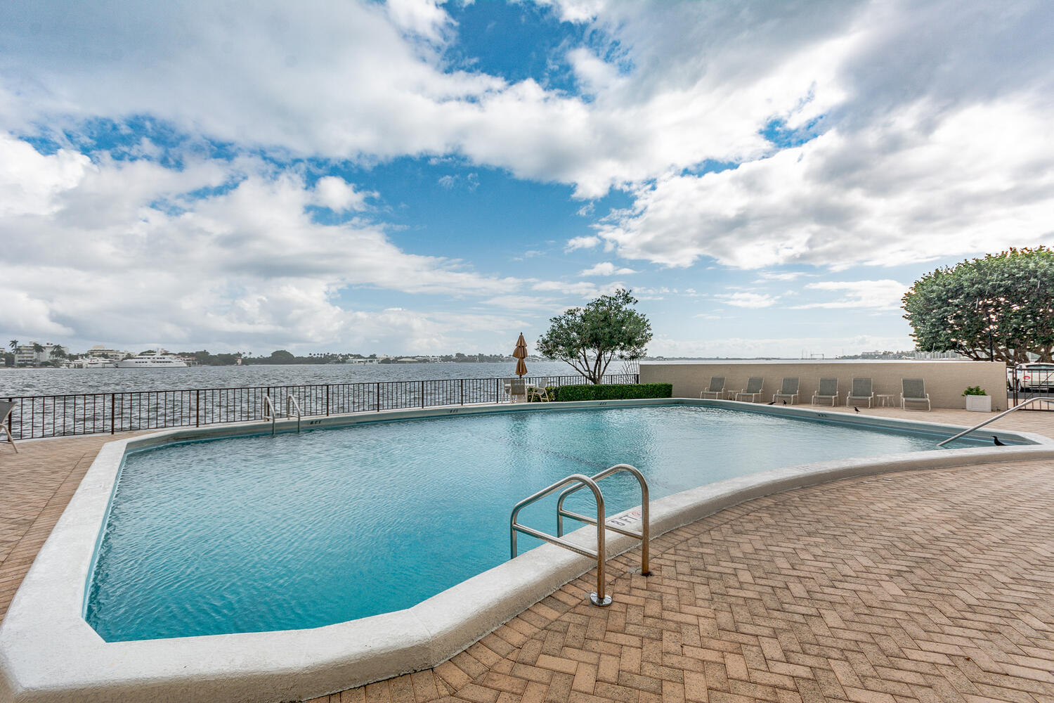 1200 S Flagler Drive 1906, West Palm Beach Unit: 1906