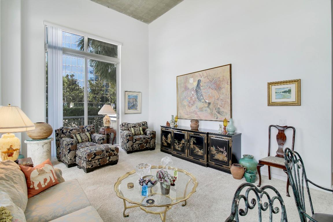 300 S Australian Avenue 107, West Palm Beach Unit: 107