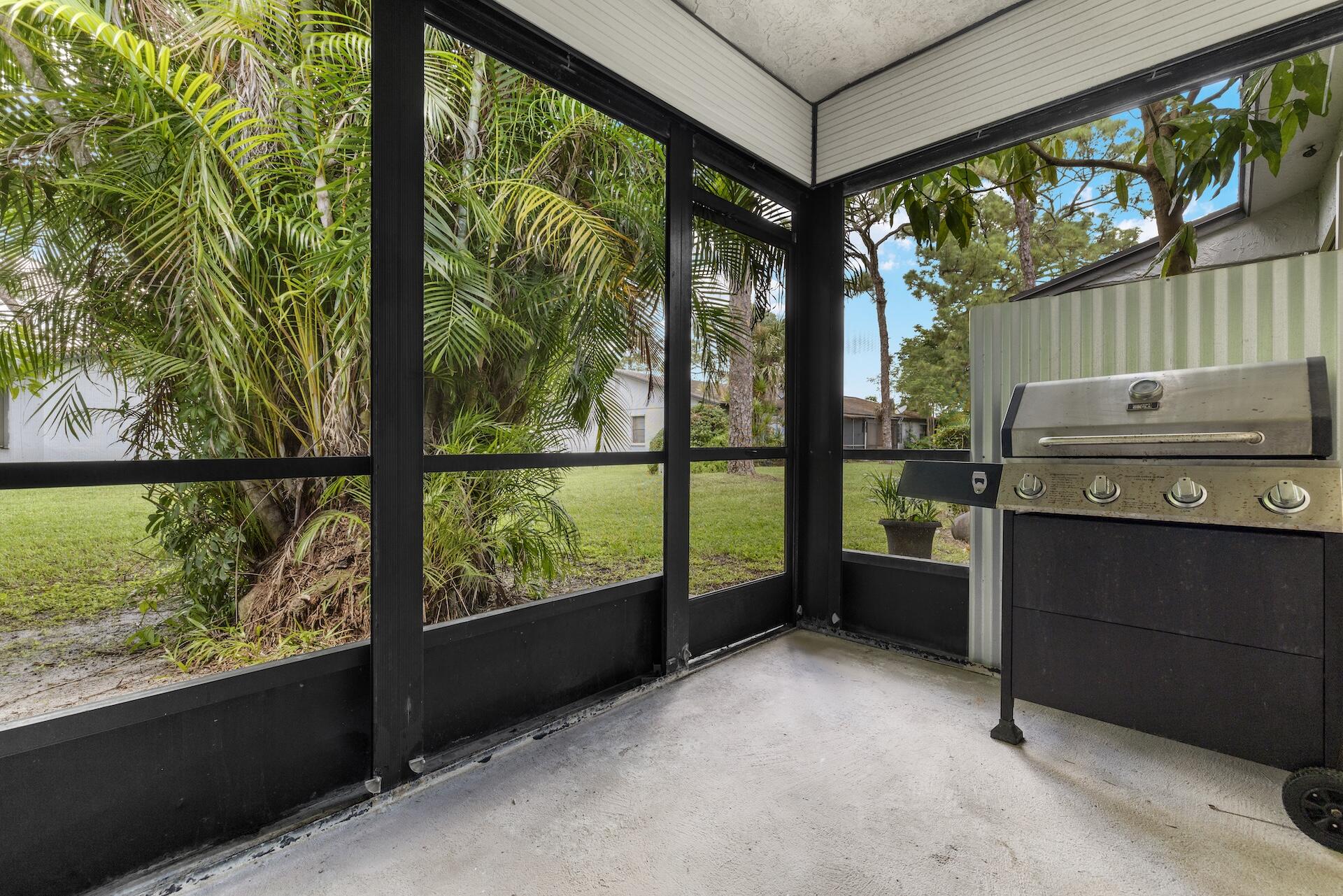70 N Mahoris Drive