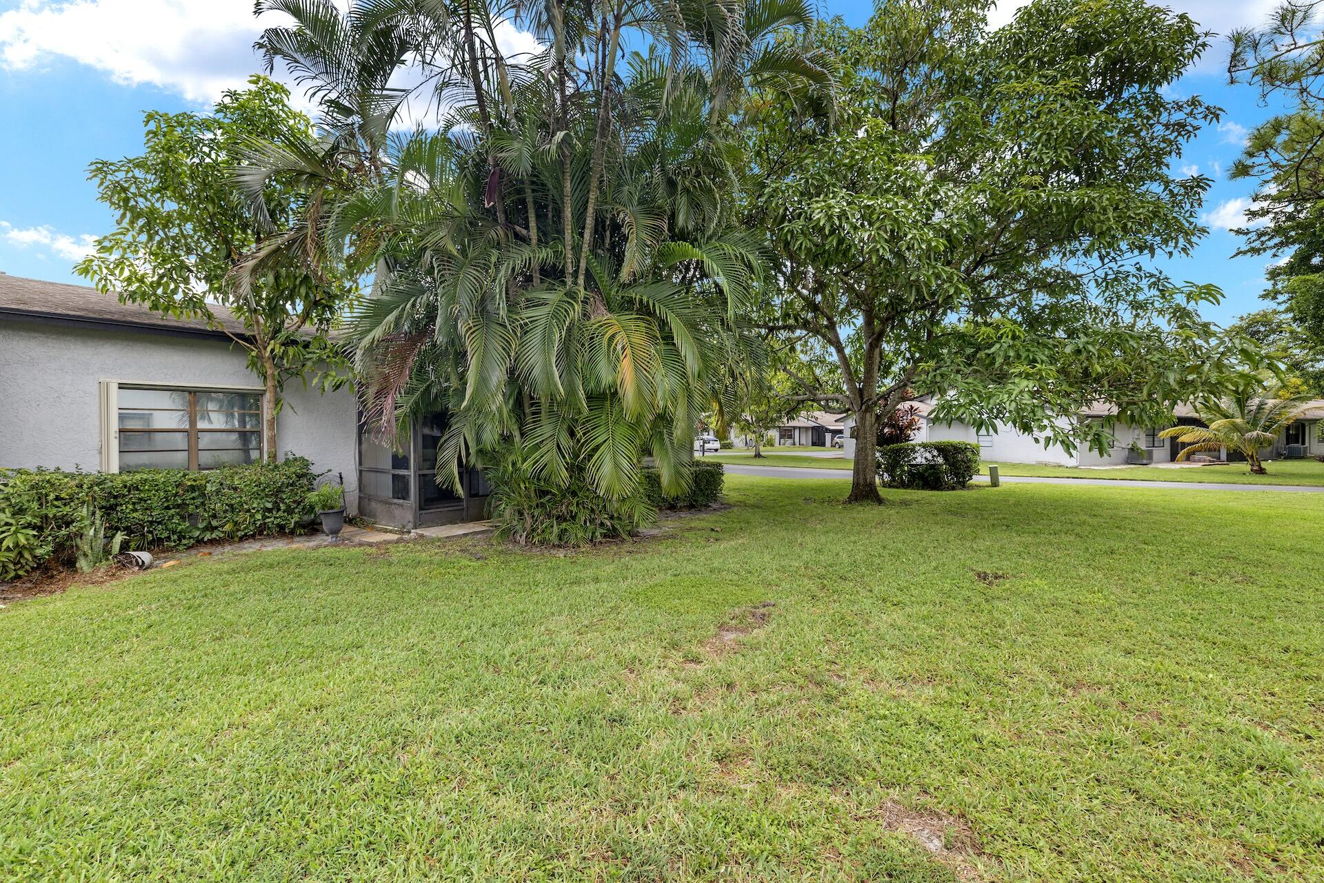 70 N Mahoris Drive