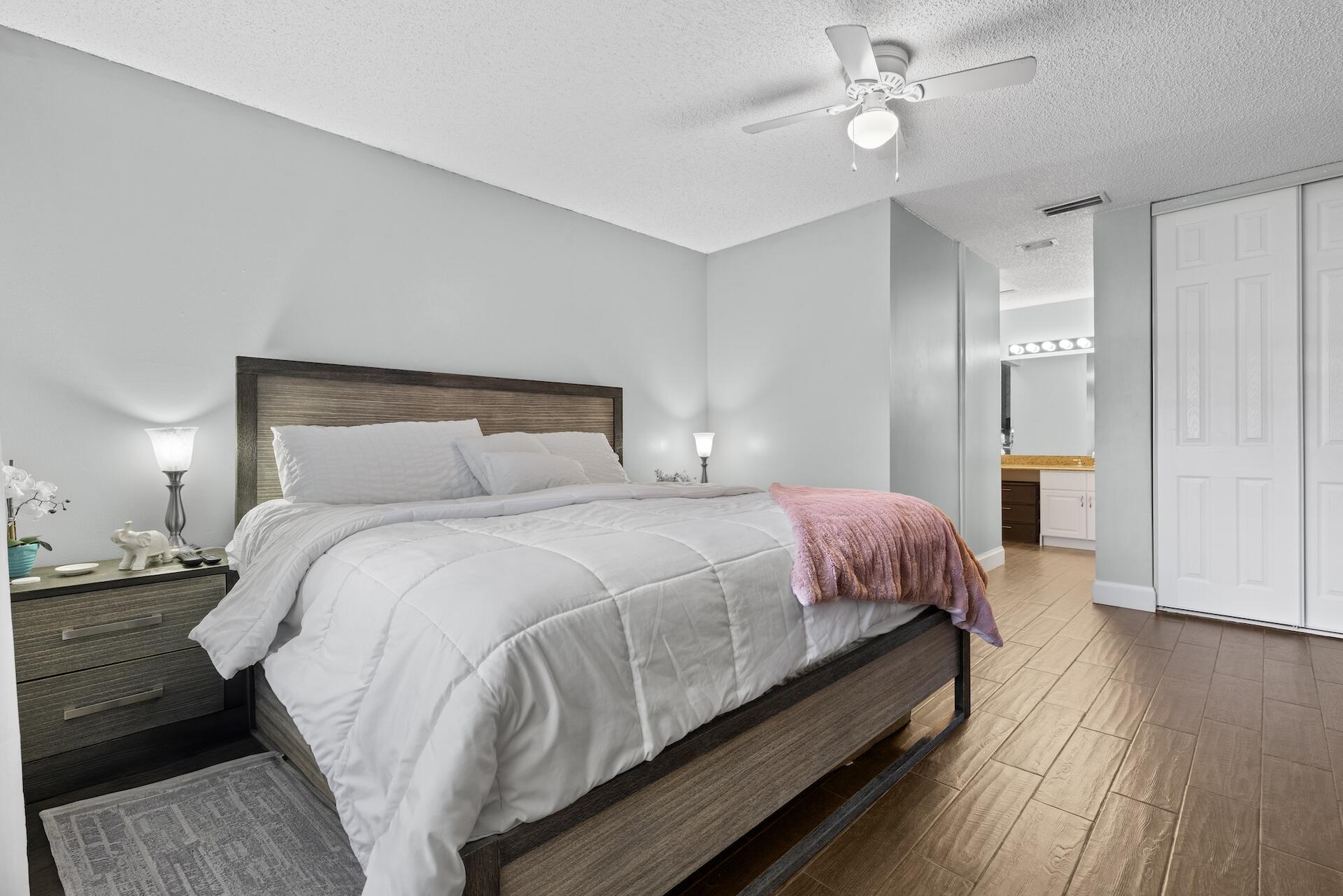70 N Mahoris Drive