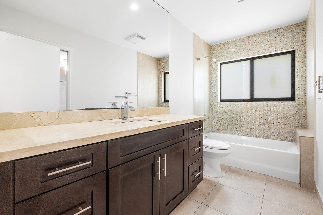 7020 NW 2nd Terrace, Boca Raton