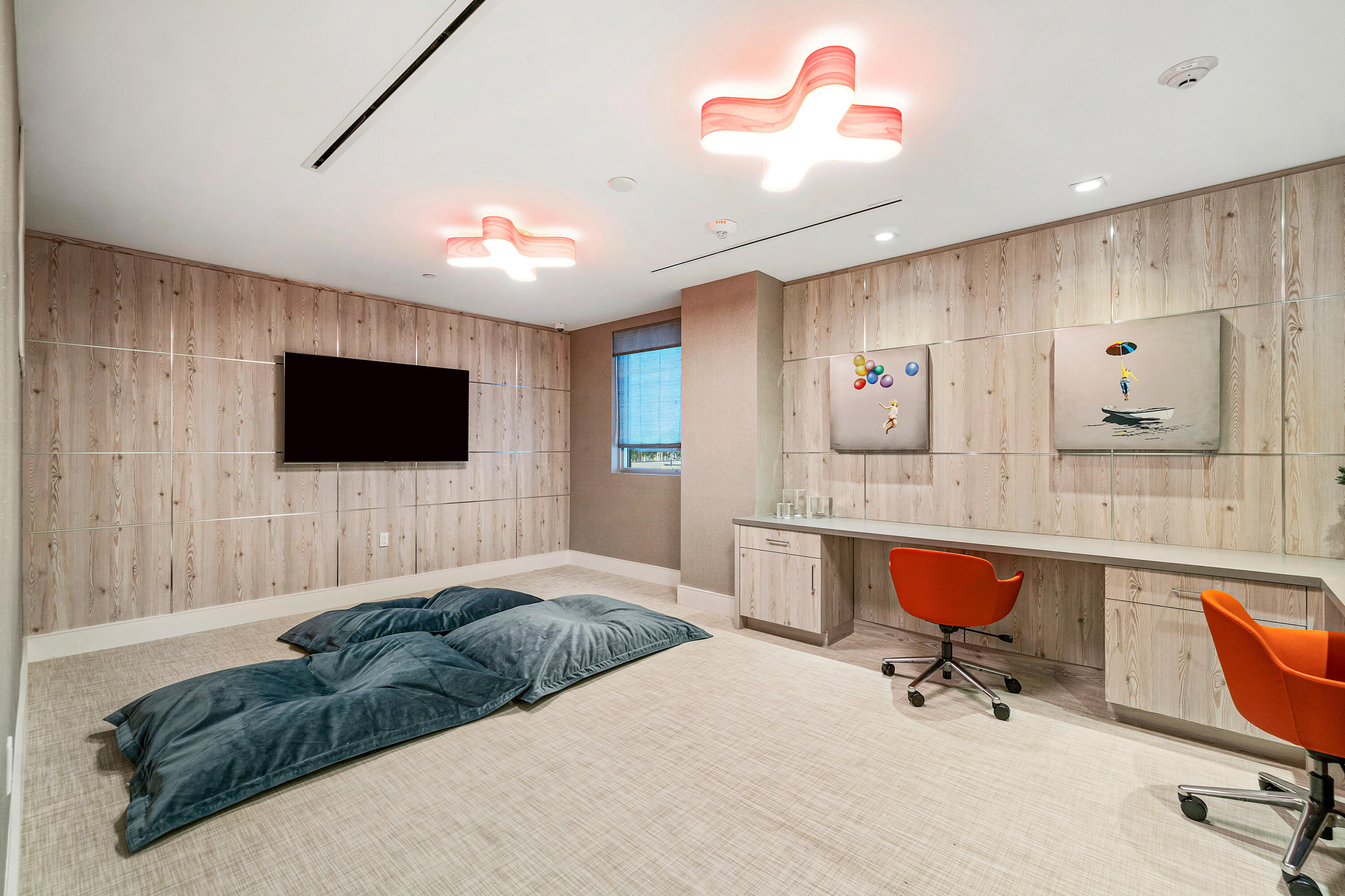 155 E Road 907