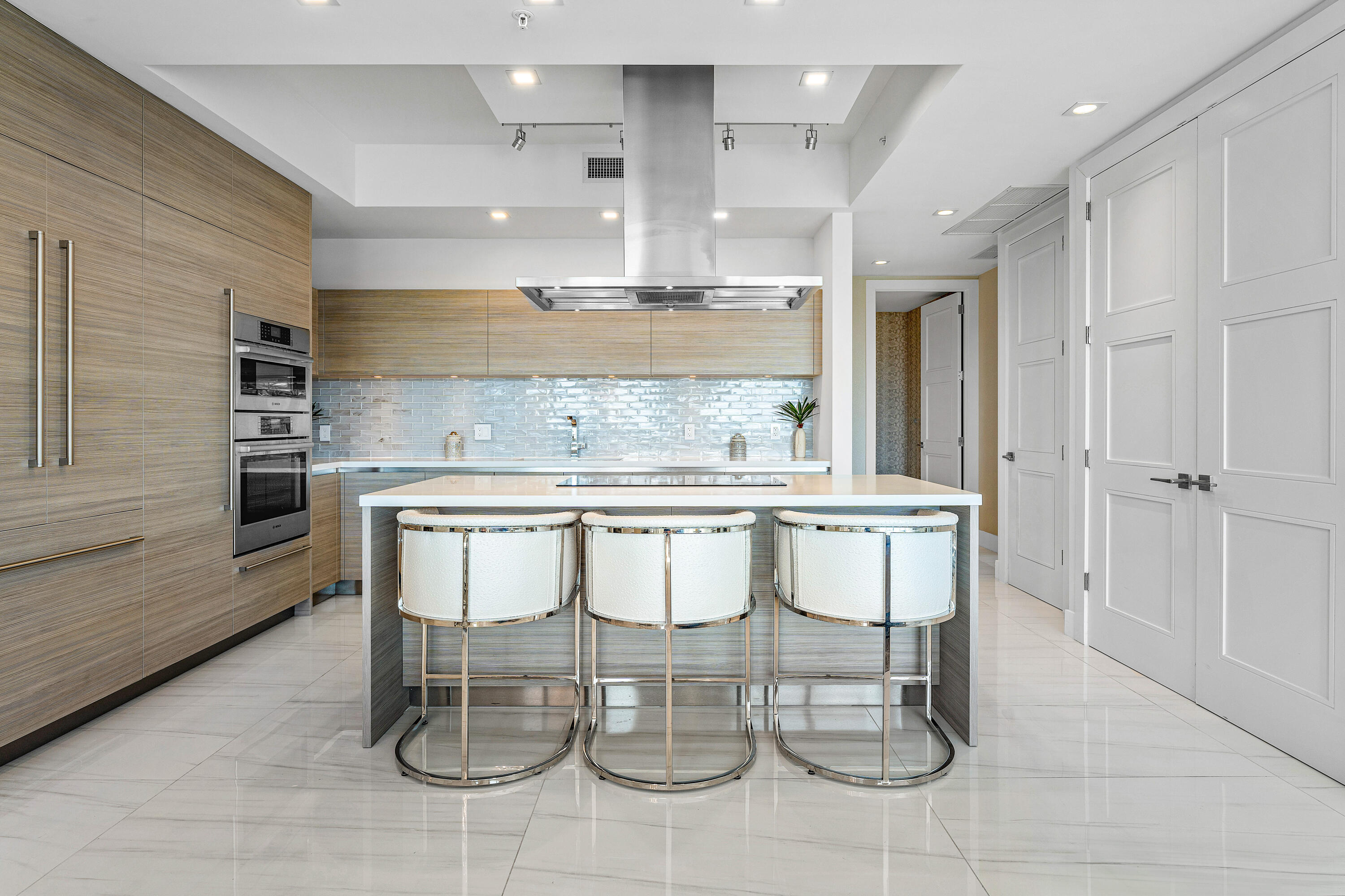 155 E Road 907