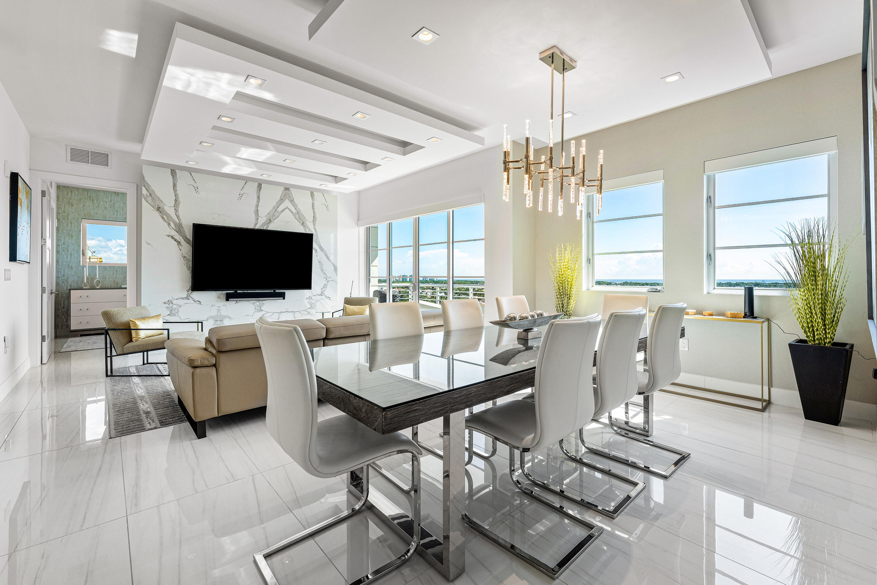 155 E Road 907
