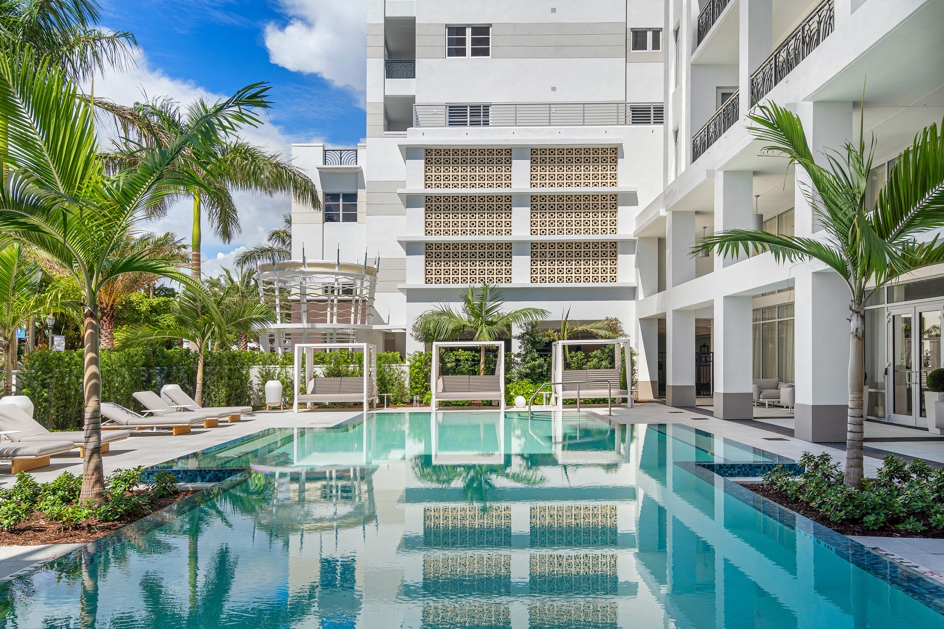 155 E Road 907
