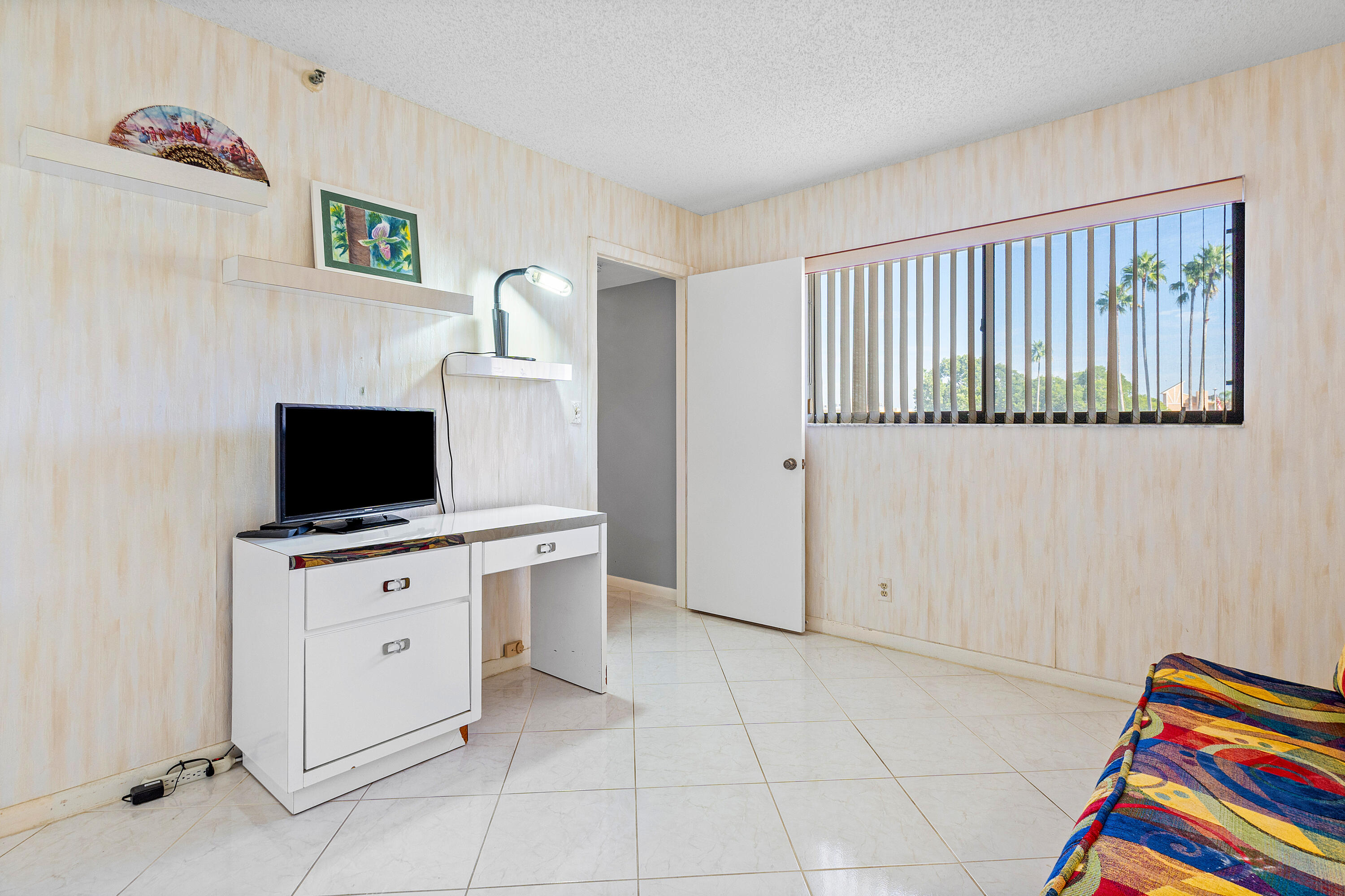 6866 Huntington Lane 307