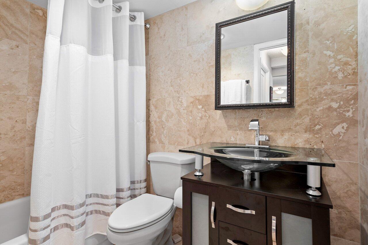 4511 S Ocean Boulevard 106, Highland Beach Unit: 106