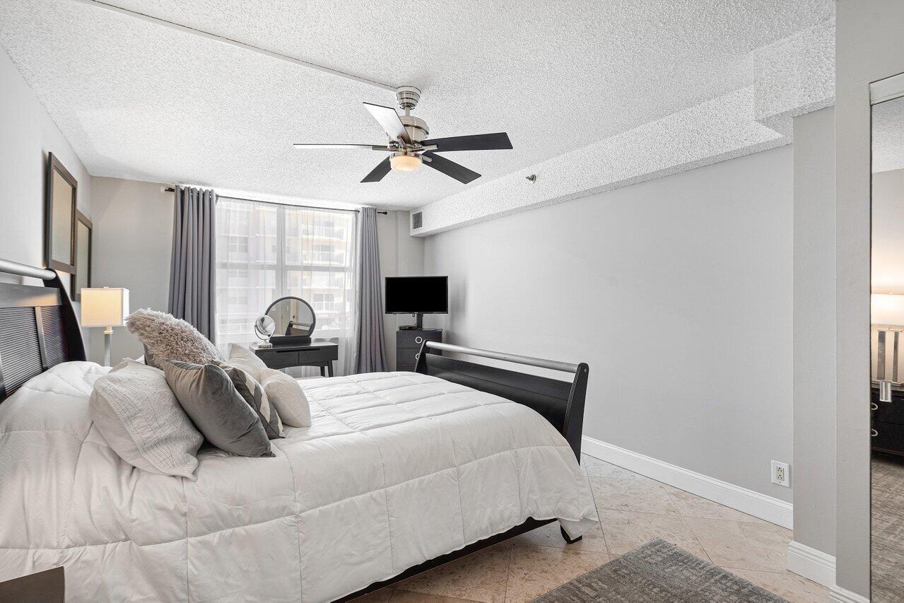 4511 S Ocean Boulevard 106, Highland Beach Unit: 106