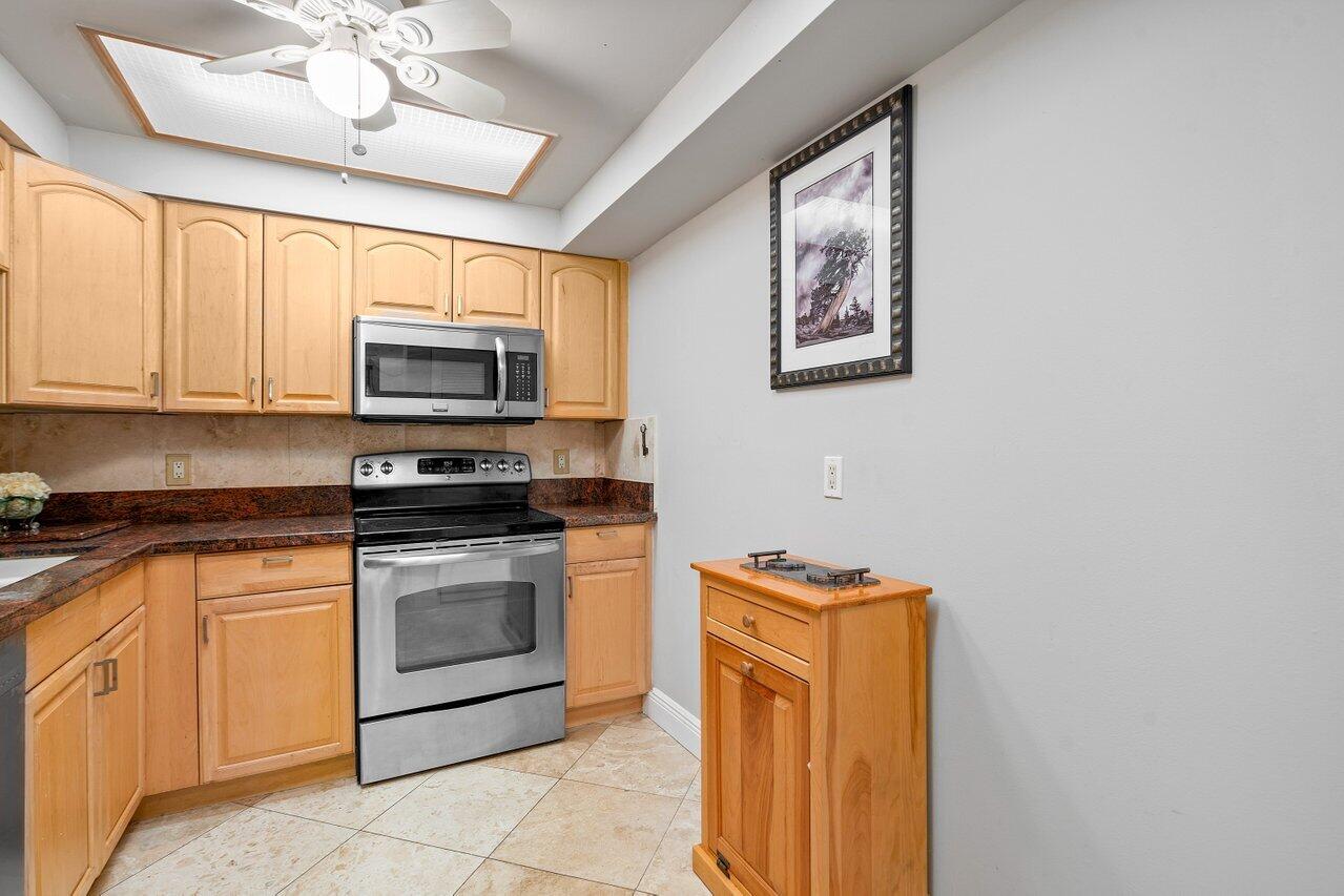 4511 S Ocean Boulevard 106, Highland Beach Unit: 106