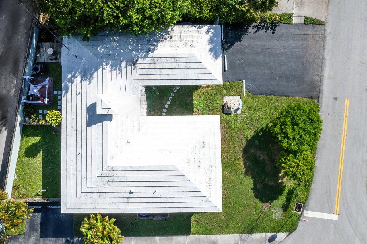 262 SE 9th Avenue D
