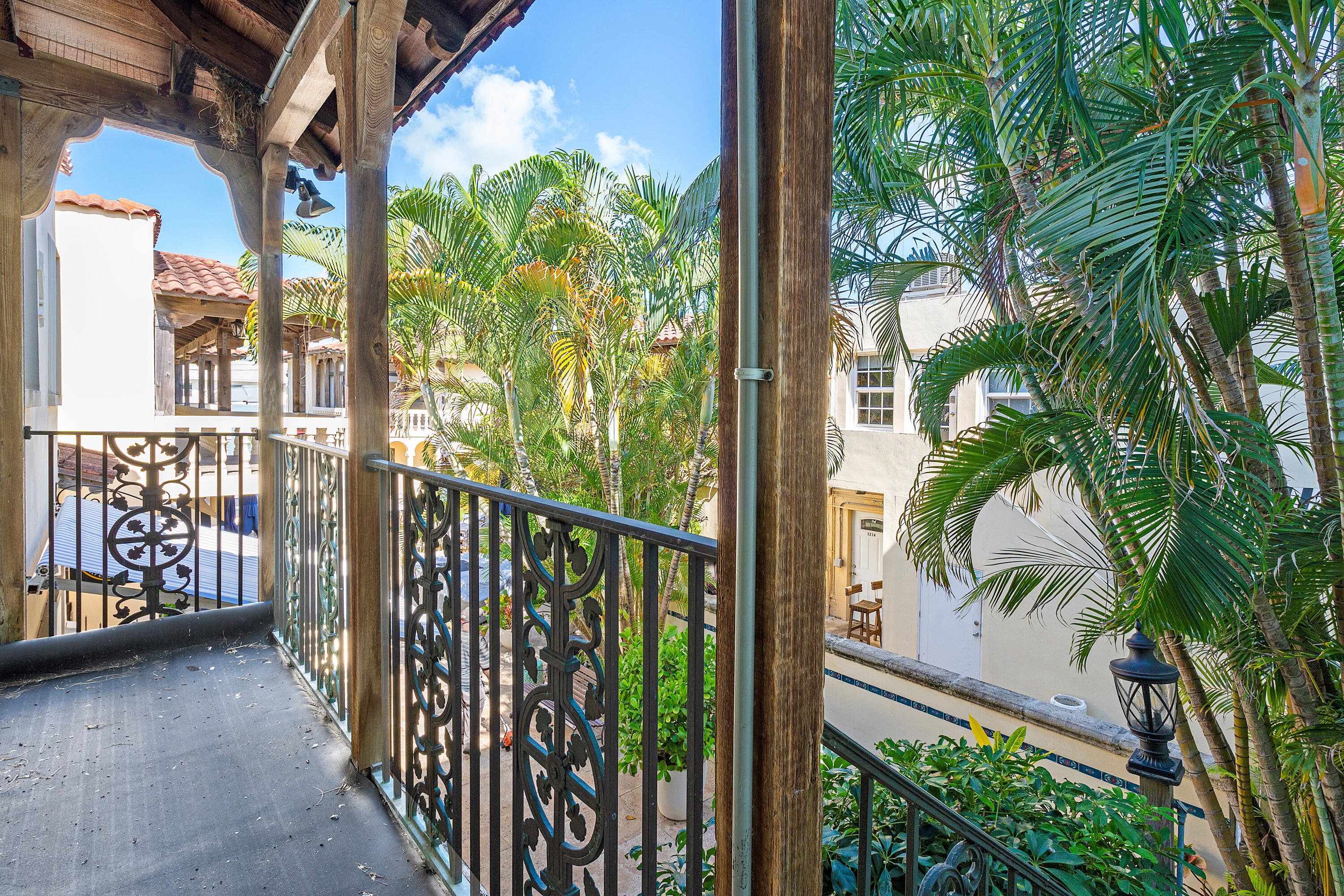 1200 E Atlantic Avenue 1208a