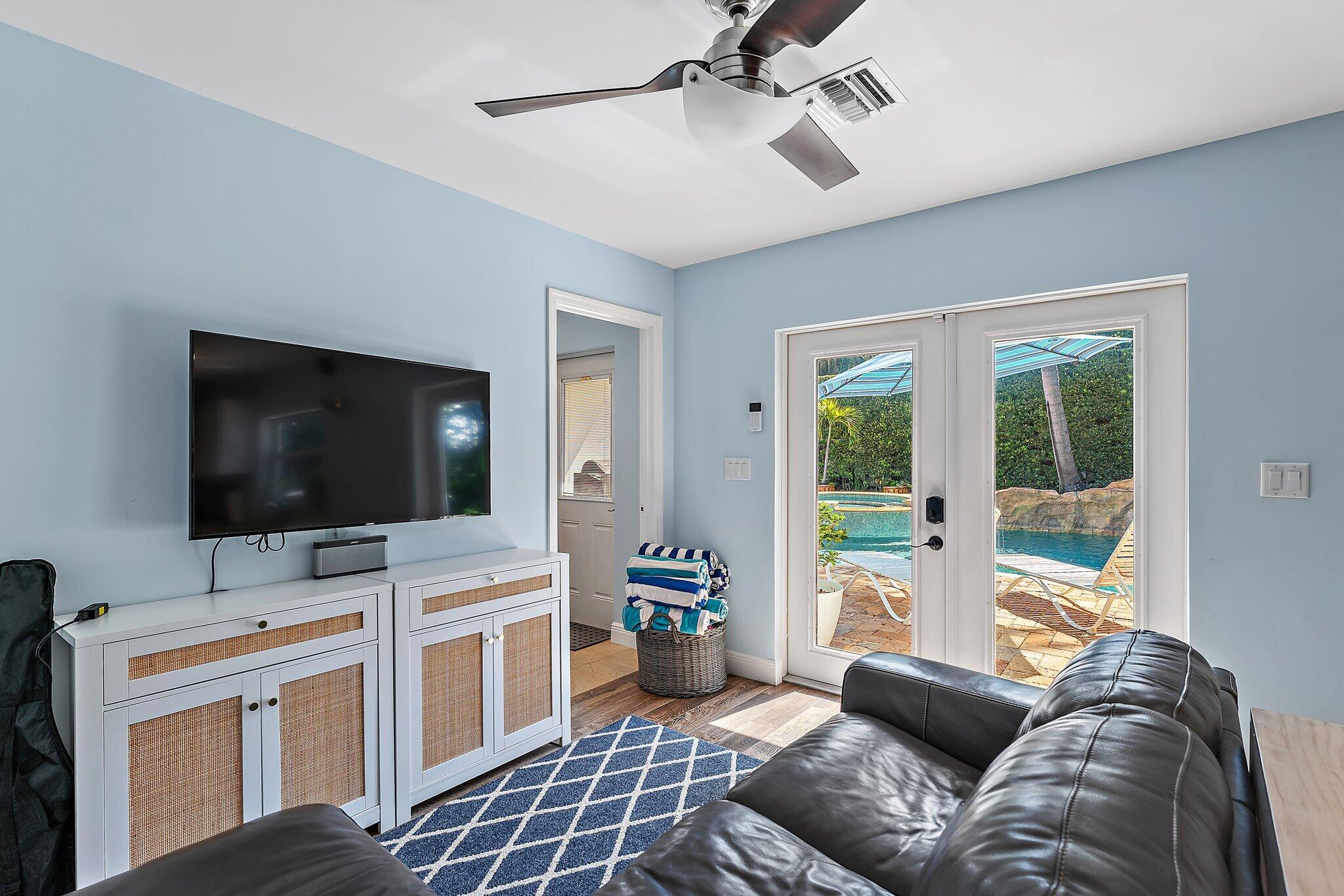 310 Edgewood Drive N, West Palm Beach