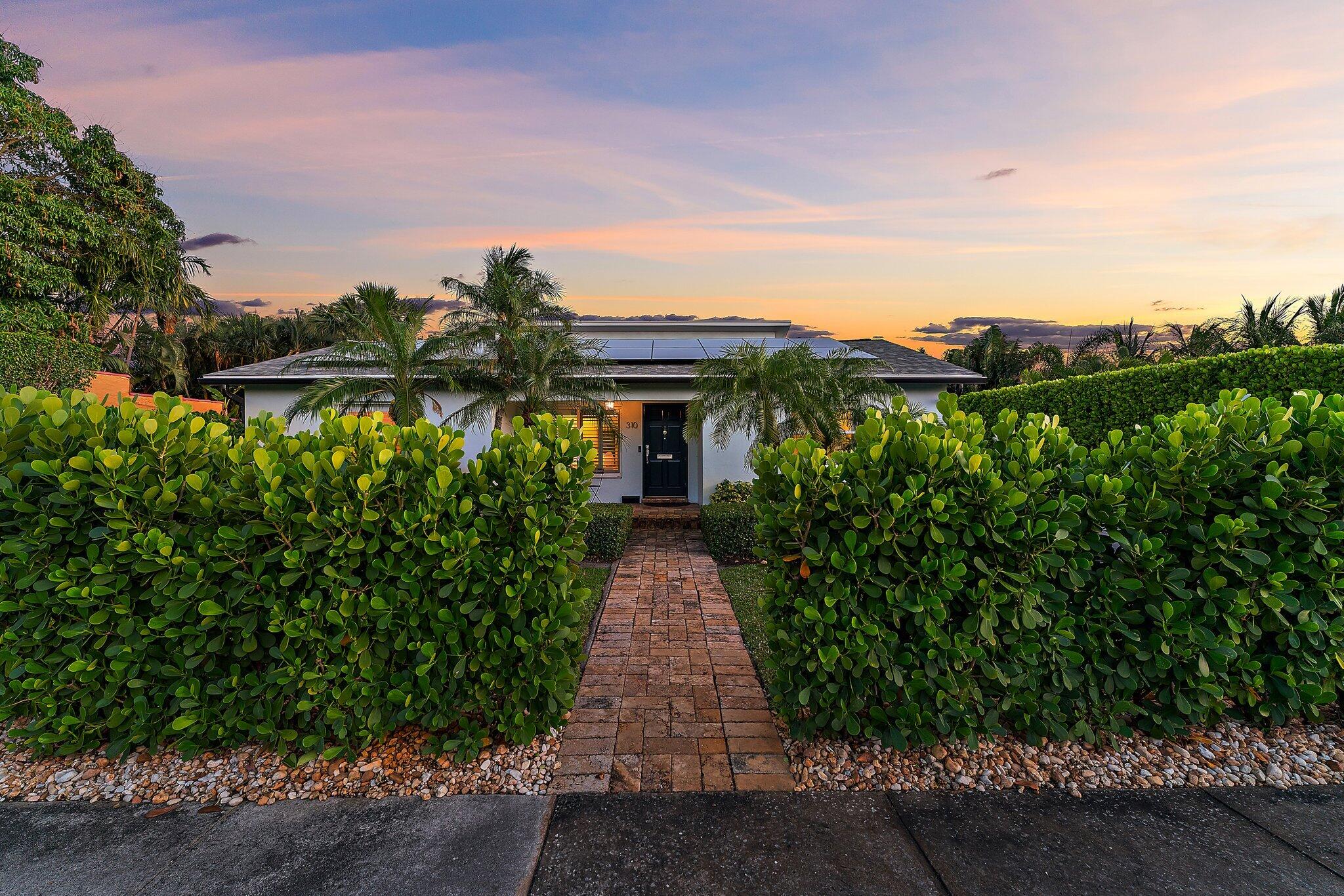 310 Edgewood Drive N, West Palm Beach